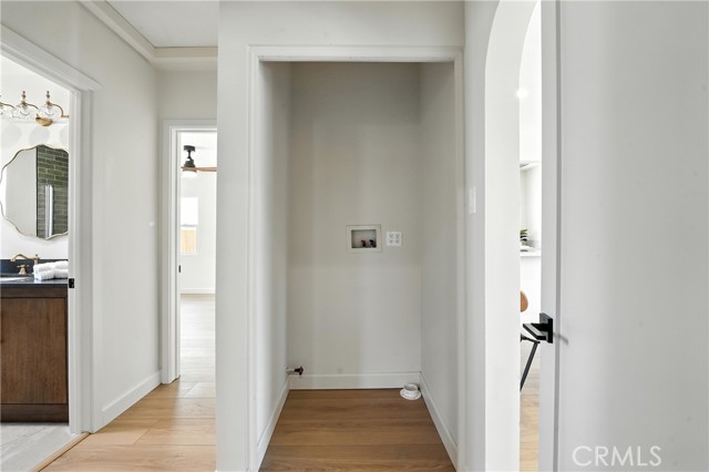 Los Angeles, California, 90047, United States, 2 Bedrooms Bedrooms, ,2 BathroomsBathrooms,Residential,For Sale,1935567