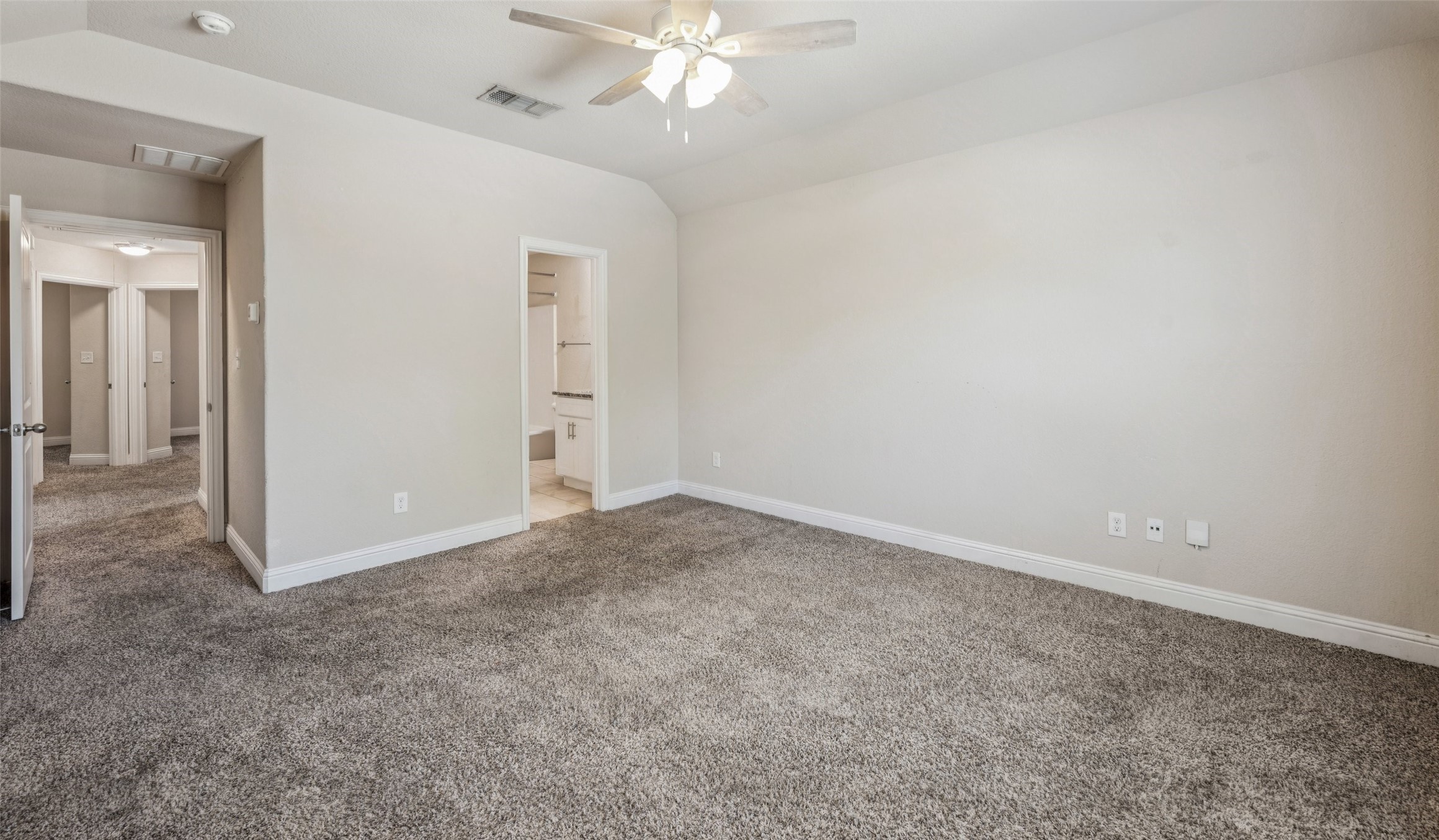 Little Elm, Texas, 75068, United States, 6 Bedrooms Bedrooms, ,6 BathroomsBathrooms,Residential,For Sale,1941965