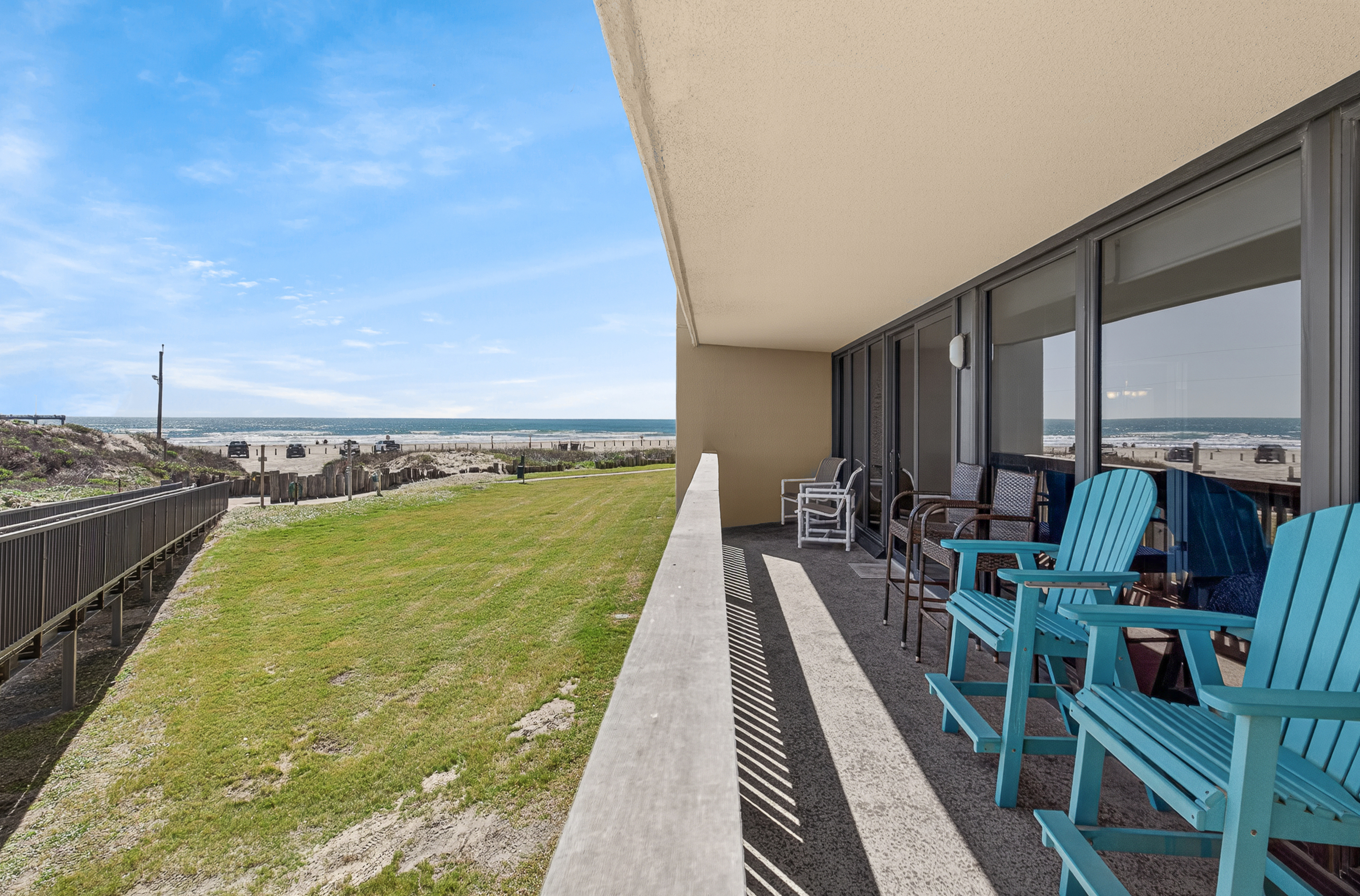  Beautiful Beachfront Condo at The Dunes - 物件實景
