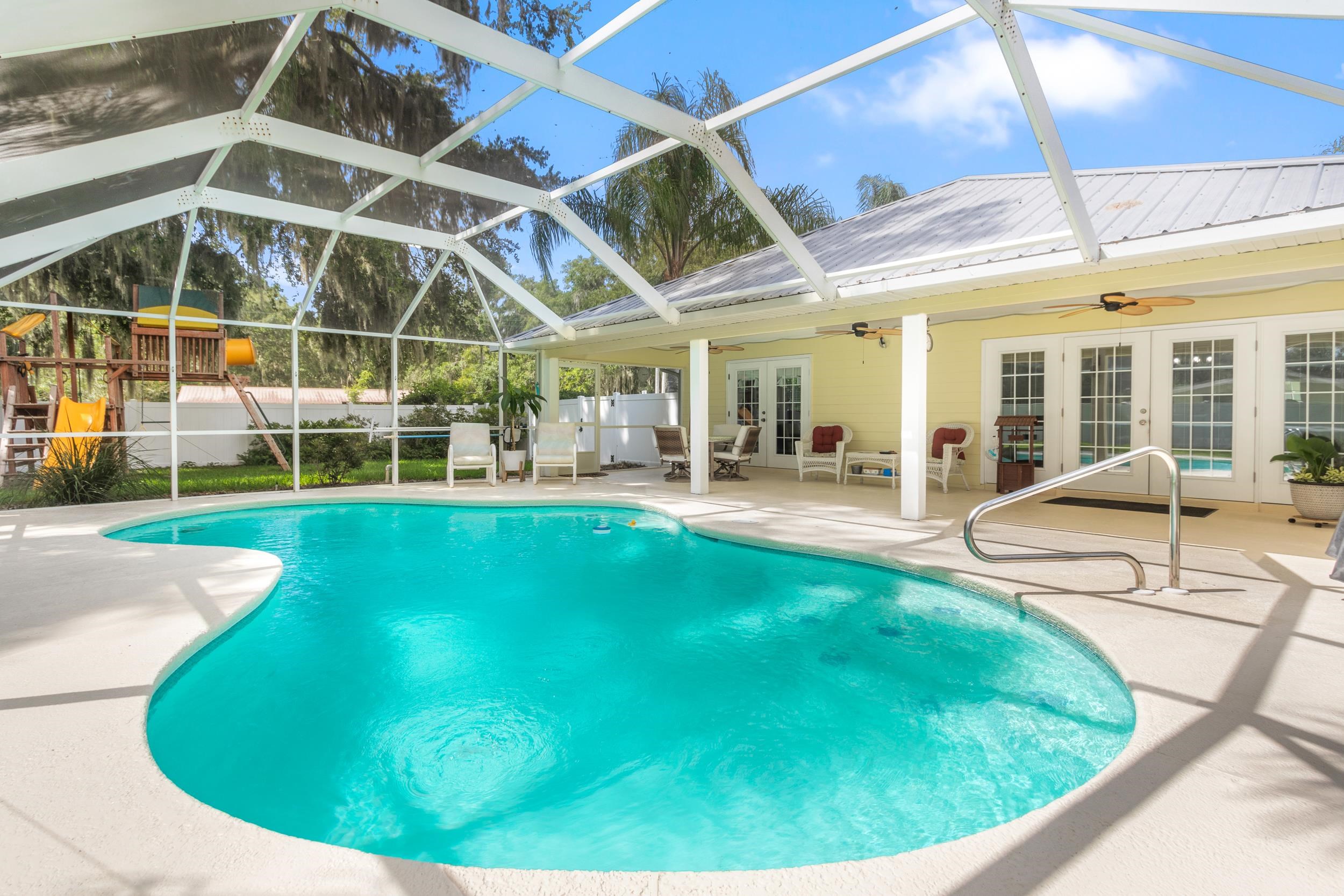 East Palatka, Florida, 32131, United States, 3 Bedrooms Bedrooms, ,2 BathroomsBathrooms,Residential,For Sale,1983358