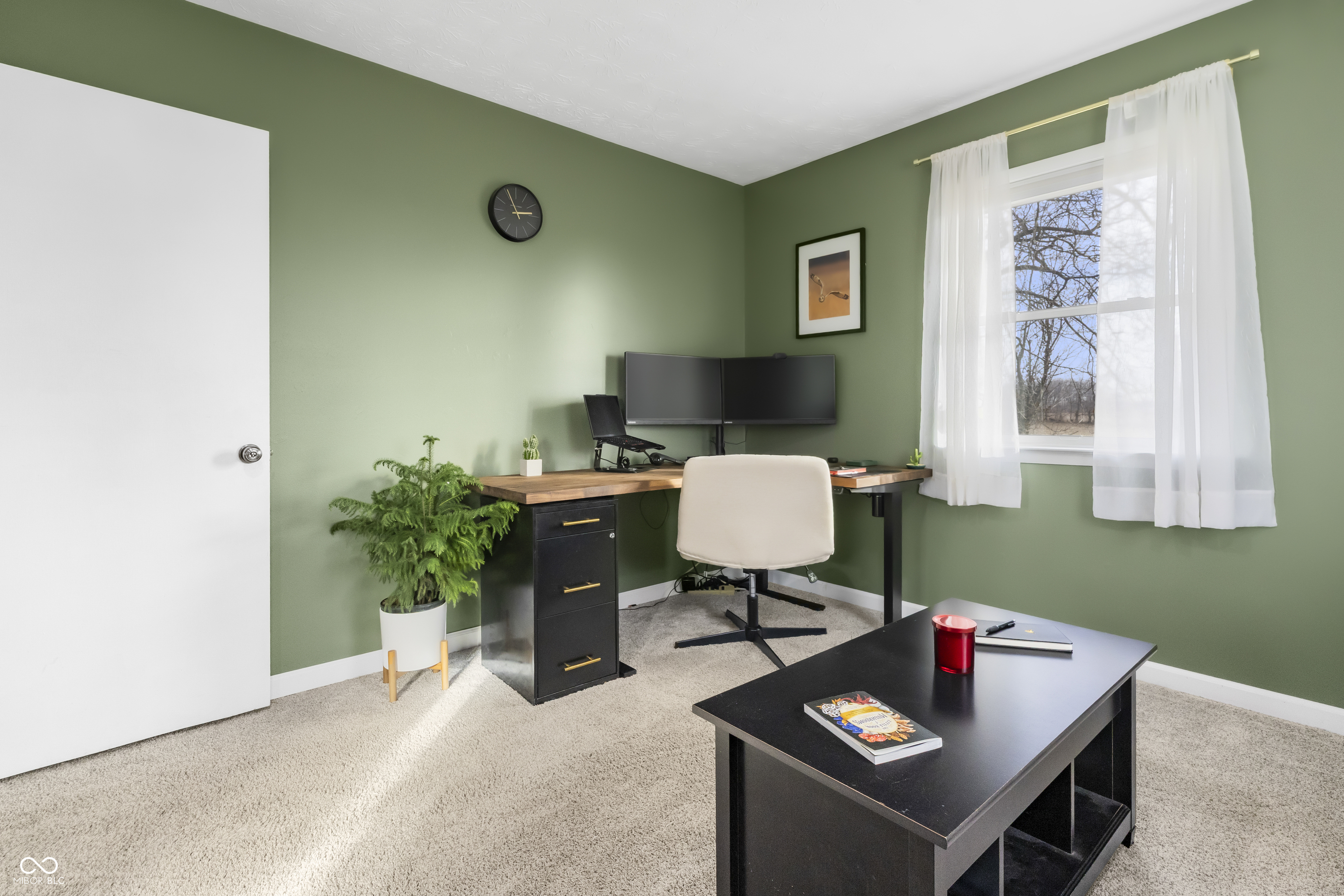 Whiteland, Indiana, 46184, United States, 3 Bedrooms Bedrooms, ,4 BathroomsBathrooms,Residential,For Sale,2007779