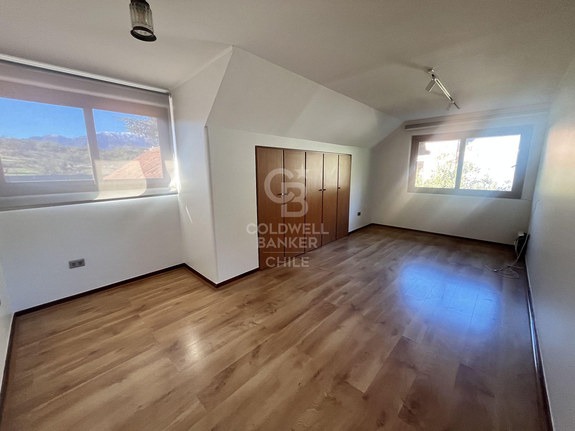 Lo Barnechea, Chile, 6 Bedrooms Bedrooms, ,6 BathroomsBathrooms,Residential,For Sale,1838824