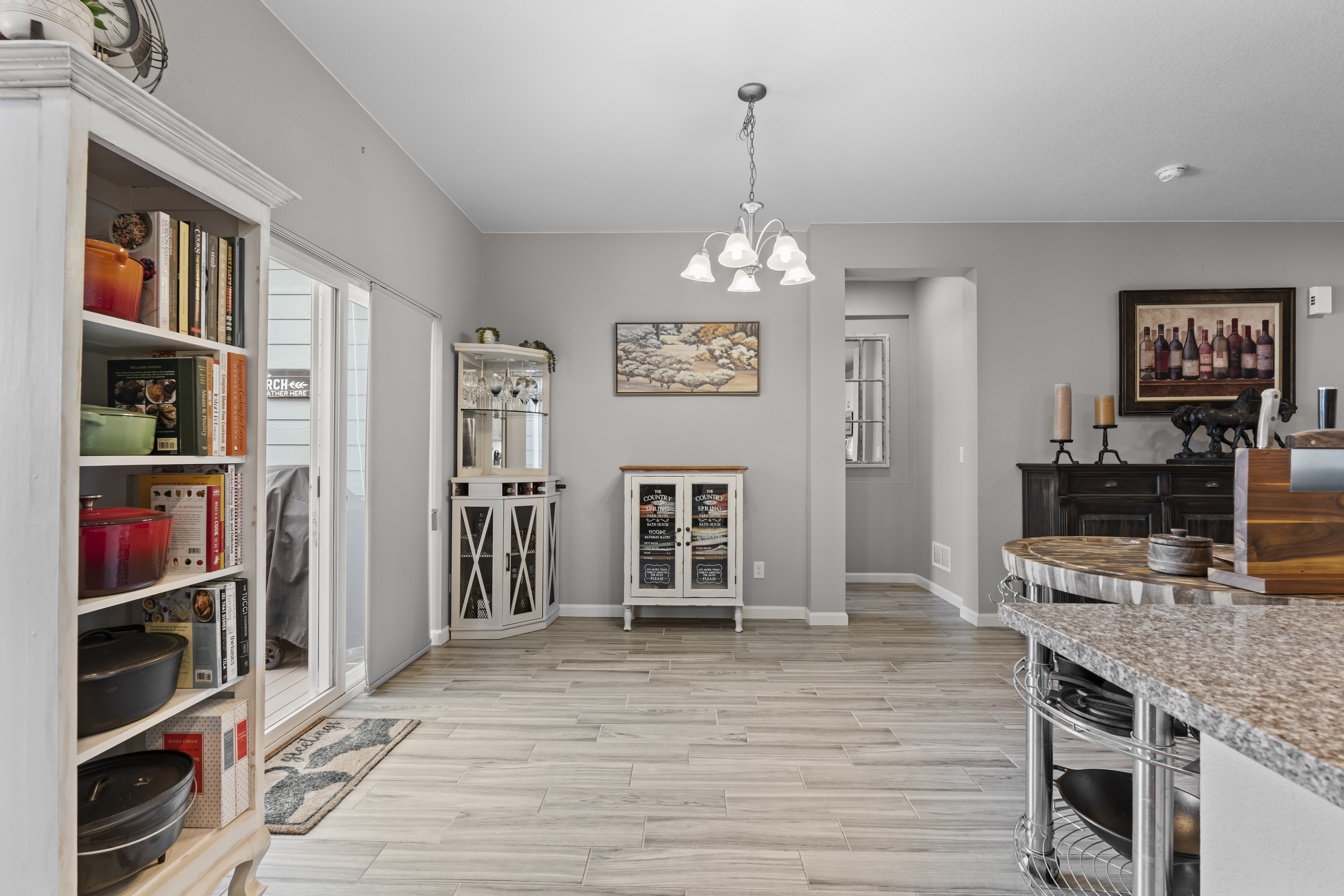  A Turn-Key Treasure Nestled Within the Highly Coveted Terrain Neighborhood - 物件實景