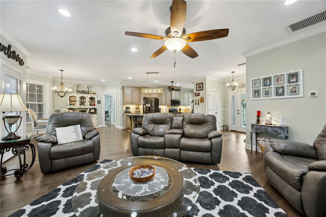 White Oak, Georgia, 31568, United States, 3 Bedrooms Bedrooms, ,2 BathroomsBathrooms,Residential,For Sale,1985107