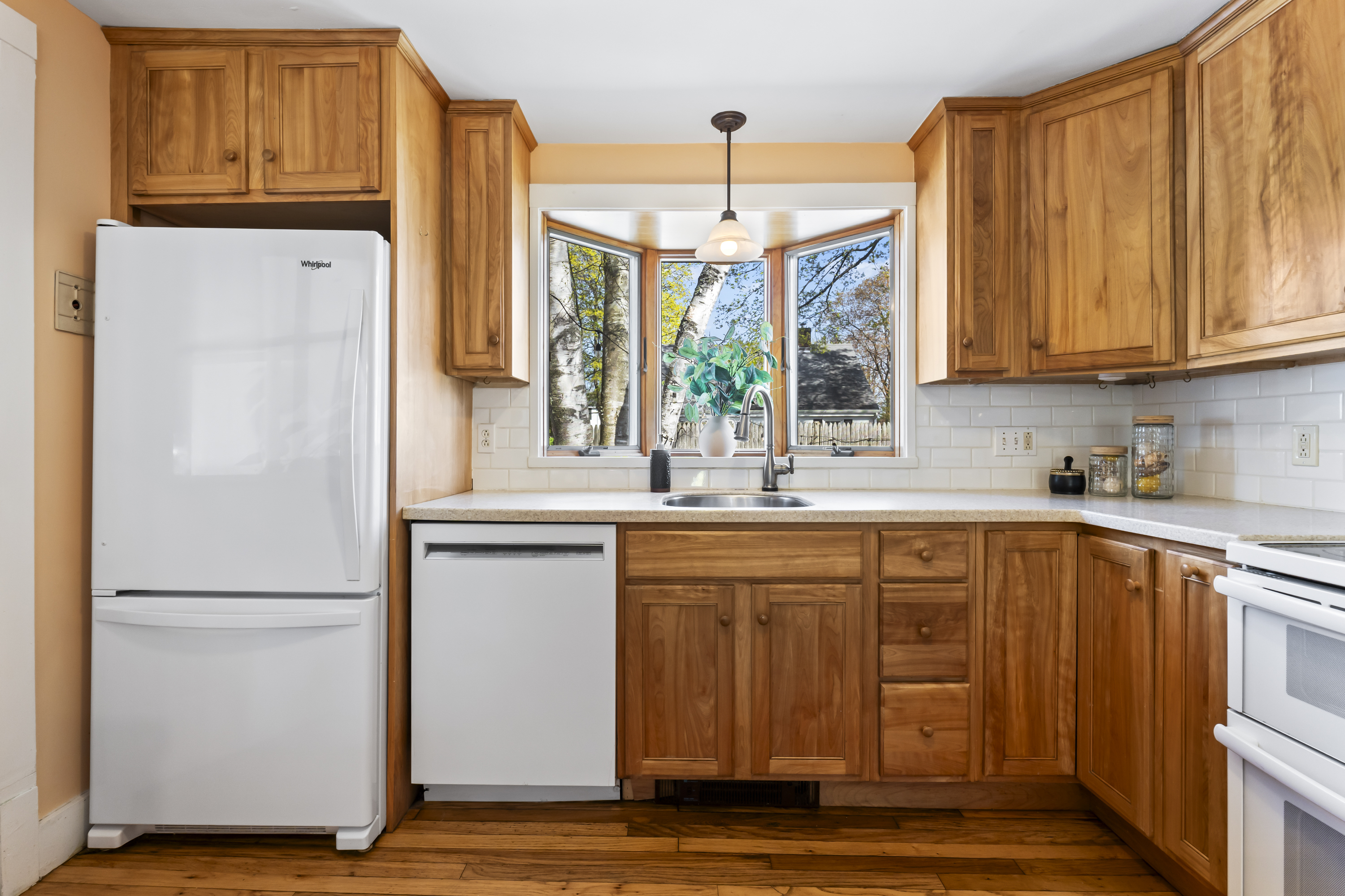 Falmouth, Maine, 04105, United States, 3 Bedrooms Bedrooms, ,2 BathroomsBathrooms,Residential,For Sale,1794593