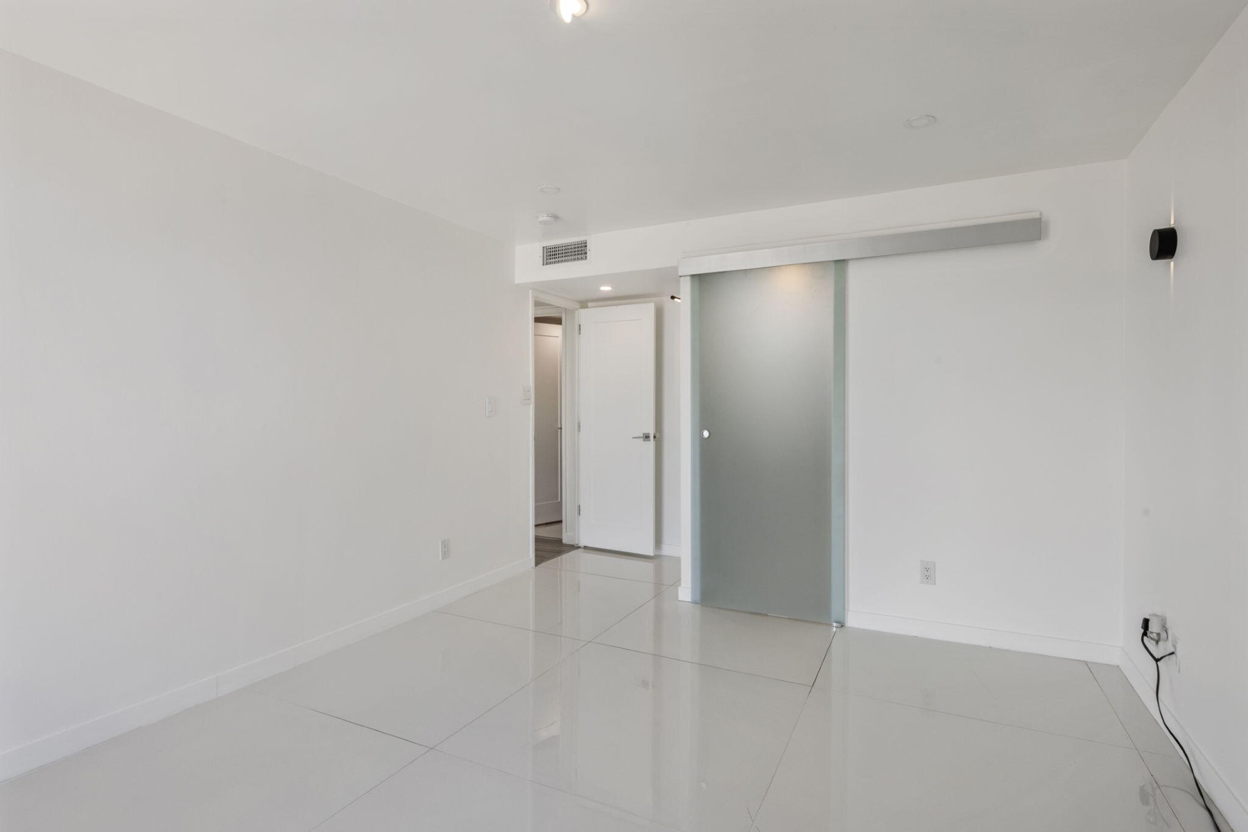  2323 N Central Ave¦Phoenix, AZ - 物件實景