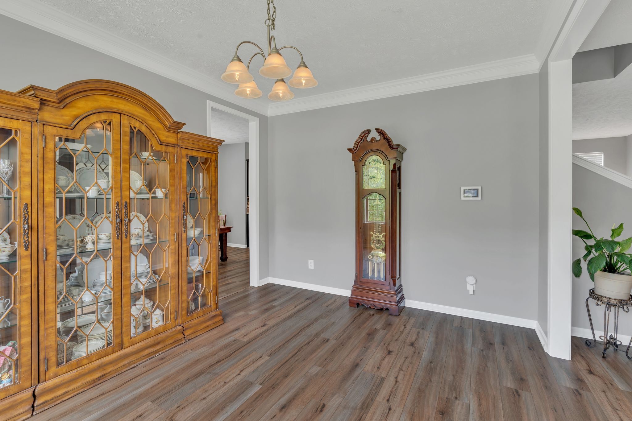 Hendersonville, Tennessee, 37075, United States, 4 Bedrooms Bedrooms, ,3 BathroomsBathrooms,Residential,For Sale,1870626