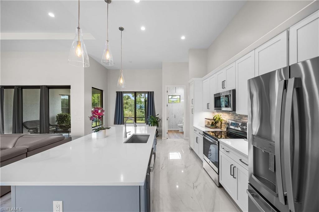 Bonita Springs, Florida, 34135, United States, 4 Bedrooms Bedrooms, ,2 BathroomsBathrooms,Residential,For Sale,1991686