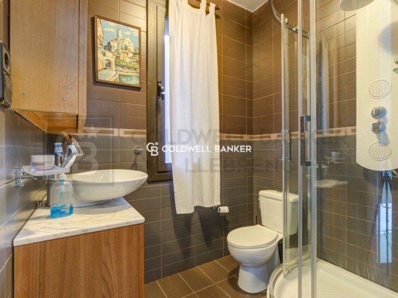 Barcelona, Barcelona, Sarri? - Sant Gervasi, Vallv, Barcelona, Catalonia, ES, 6 Bedrooms Bedrooms, ,4 BathroomsBathrooms,Residential,For Sale,Barcelona, Barcelona, Sarri? - Sant Gervasi, Vallv,1448658