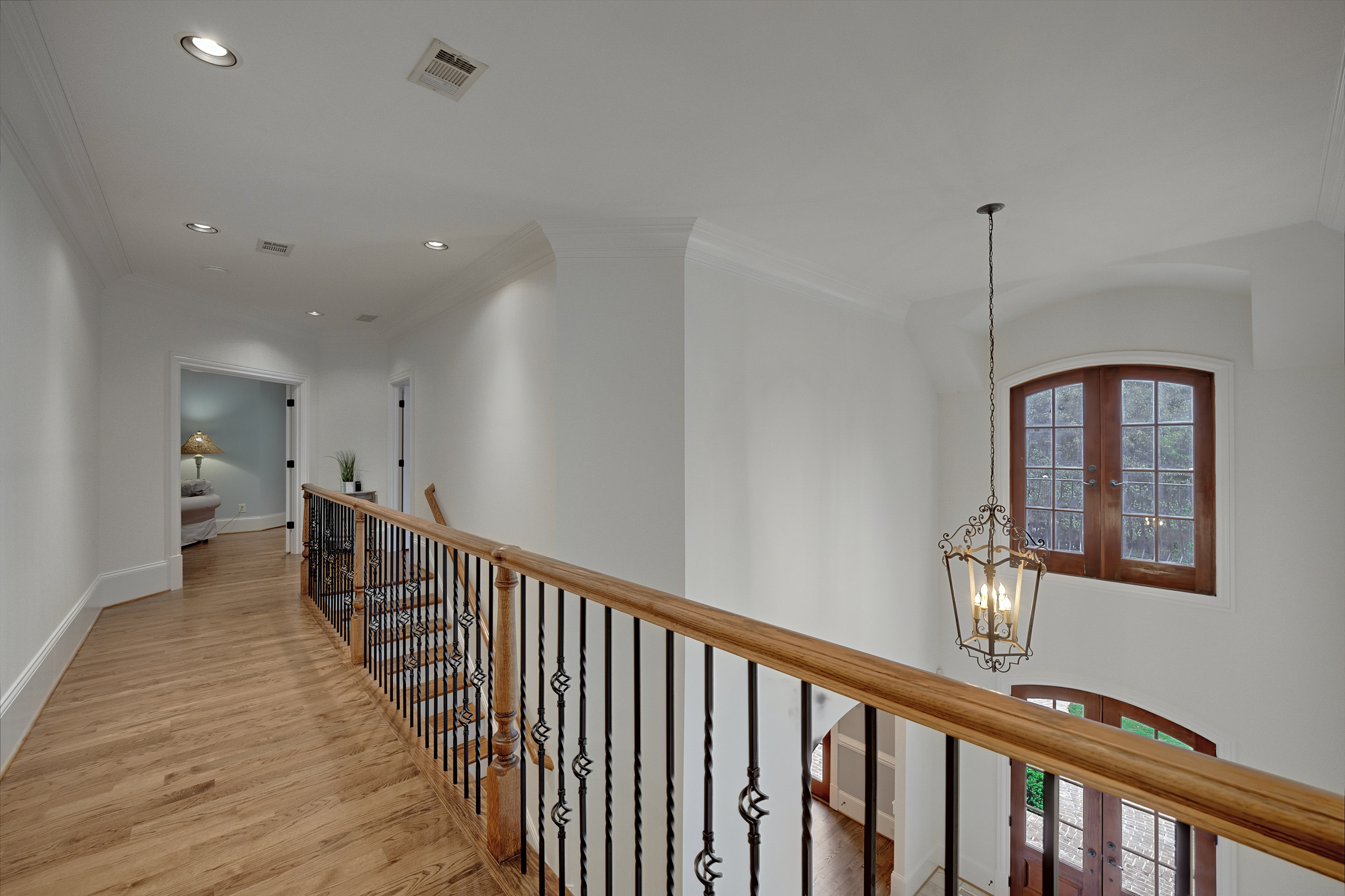  Stunning European-inspired Home on Private, Wooded Lot in East Cobb - 物件實景