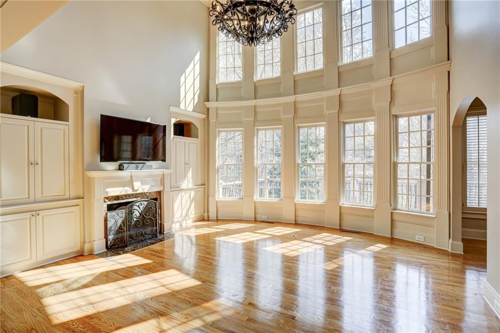 Suwanee, Georgia, 30024, United States, 5 Bedrooms Bedrooms, ,5 BathroomsBathrooms,Residential,For Sale,2025852
