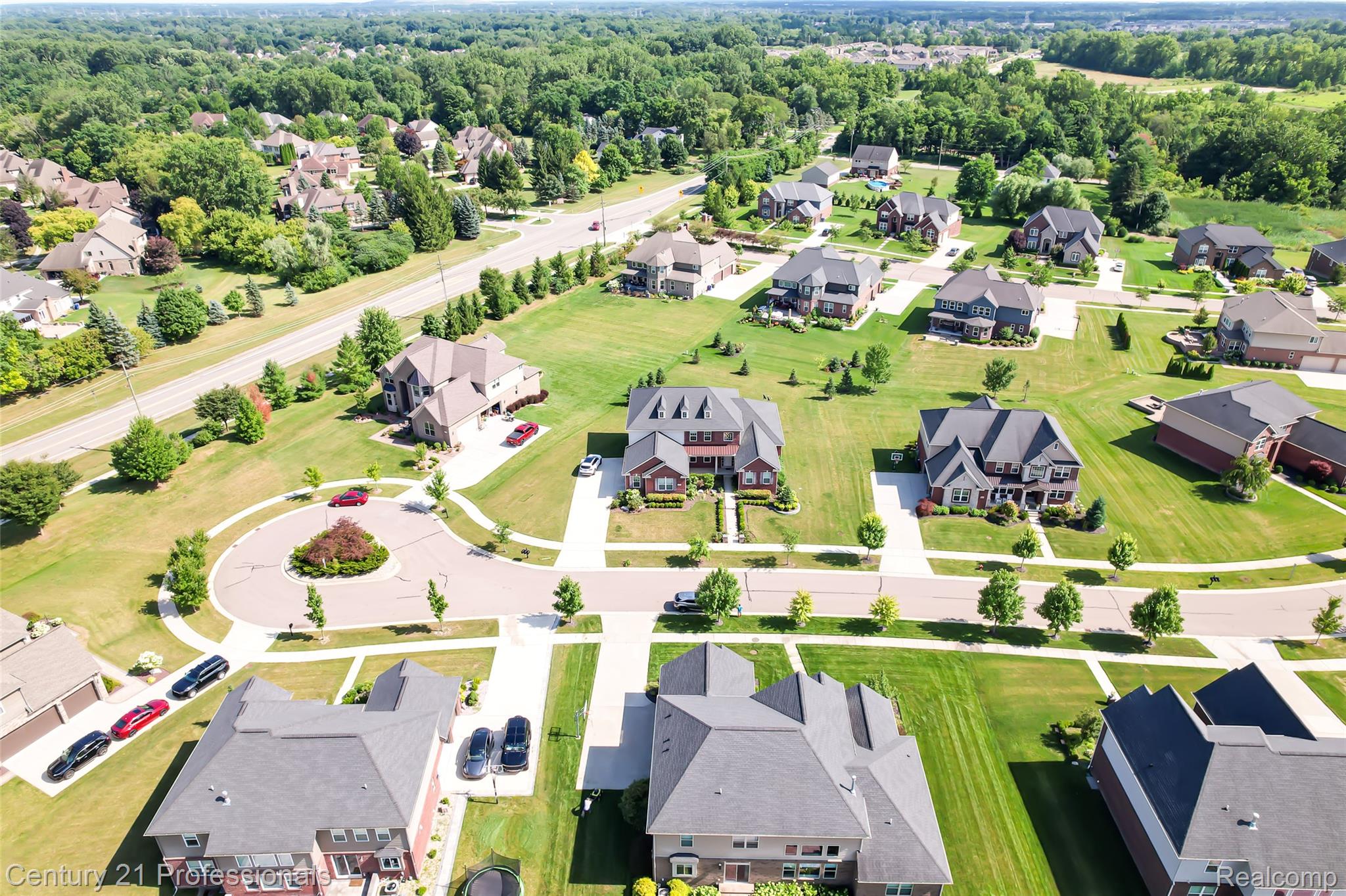 Canton, Michigan, 48187, United States, 5 Bedrooms Bedrooms, ,6 BathroomsBathrooms,Residential,For Sale,1908049