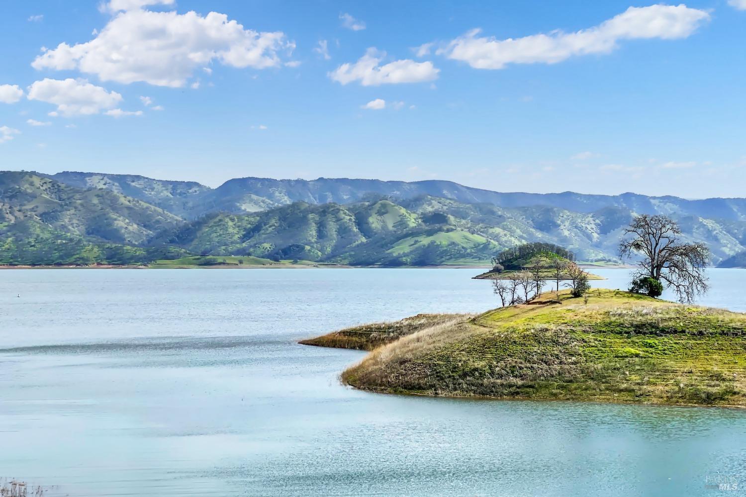 Winters, California, 95694, United States, 4 Bedrooms Bedrooms, ,4 BathroomsBathrooms,Residential,For Sale,1995750