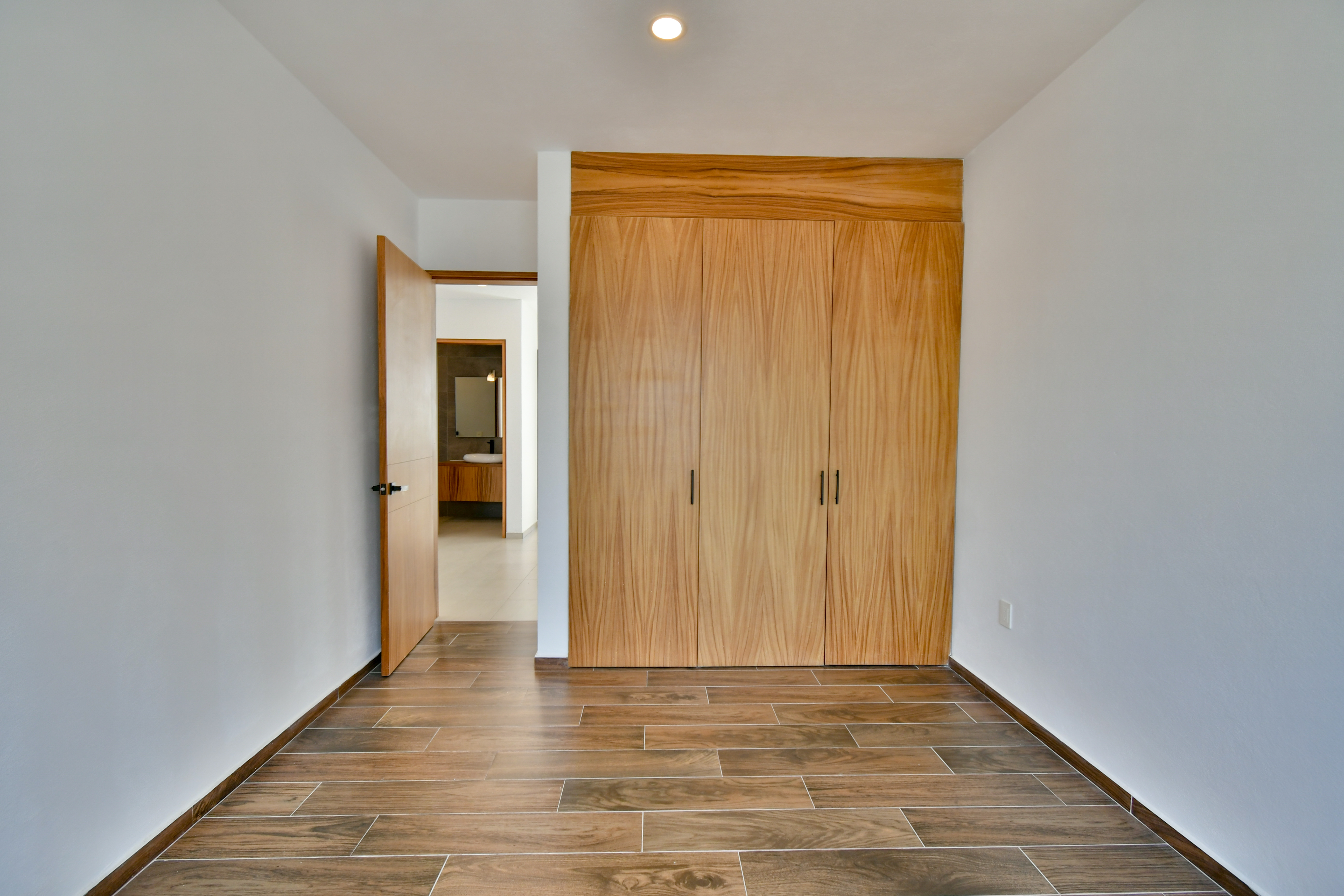  Casa en venta en Coto Encino, Bosques Vallarta  3 recámaras + roof top - 物件實景