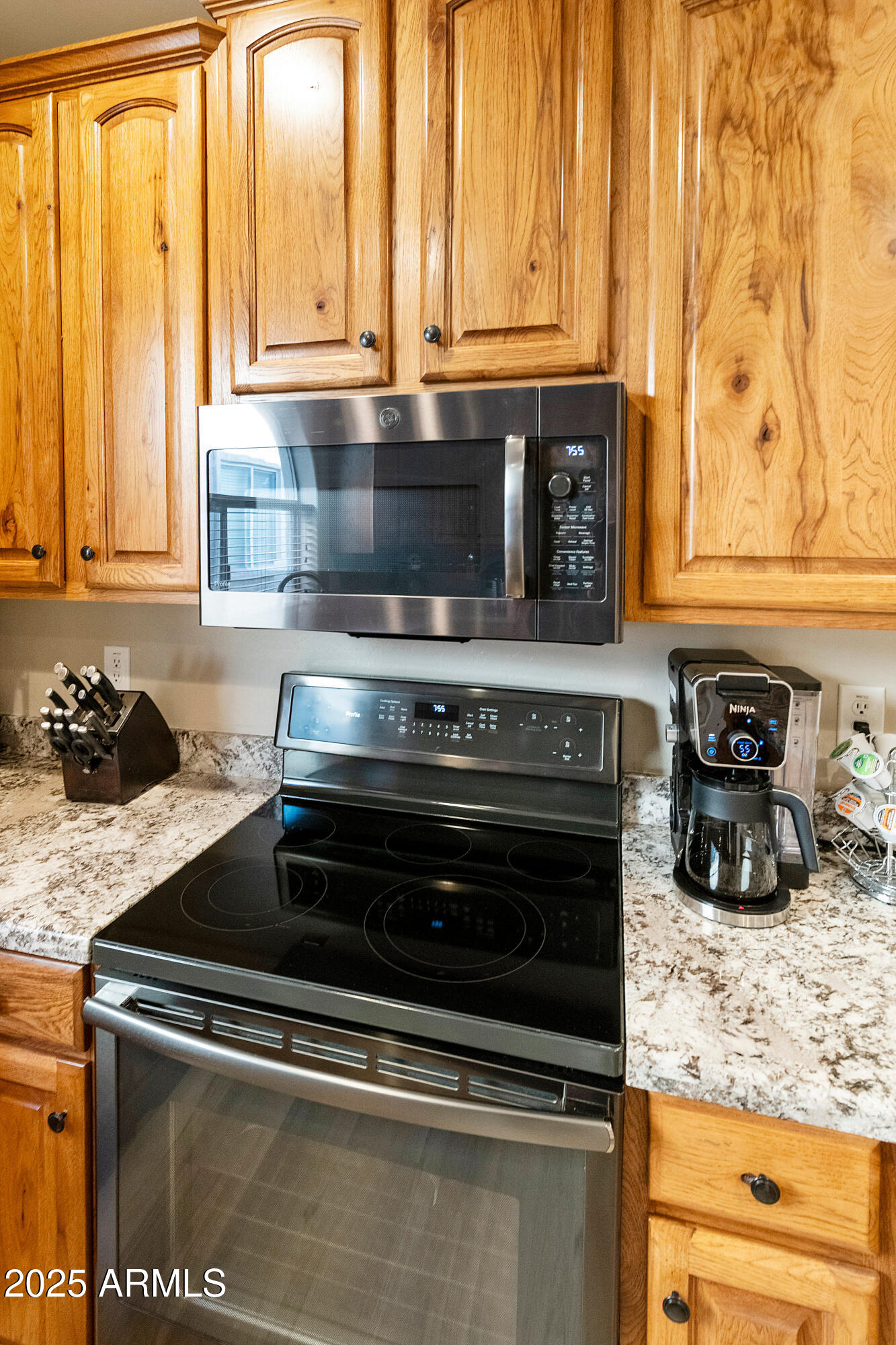 Gilbert, Arizona, 85298, United States, 2 Bedrooms Bedrooms, ,2 BathroomsBathrooms,Residential,For Sale,1994328