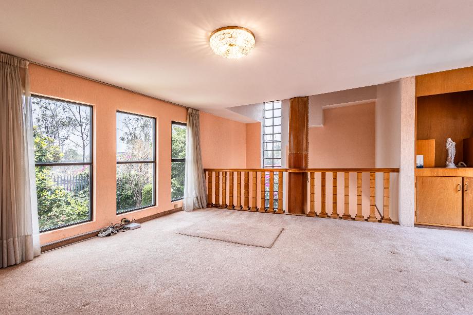 Bosque de Ciruelos, Miguel Hidalgo, Ciudad de México, 11700, Mexico, 4 Bedrooms Bedrooms, ,4 BathroomsBathrooms,Residential,For Sale,Bosque de Ciruelos,1554603