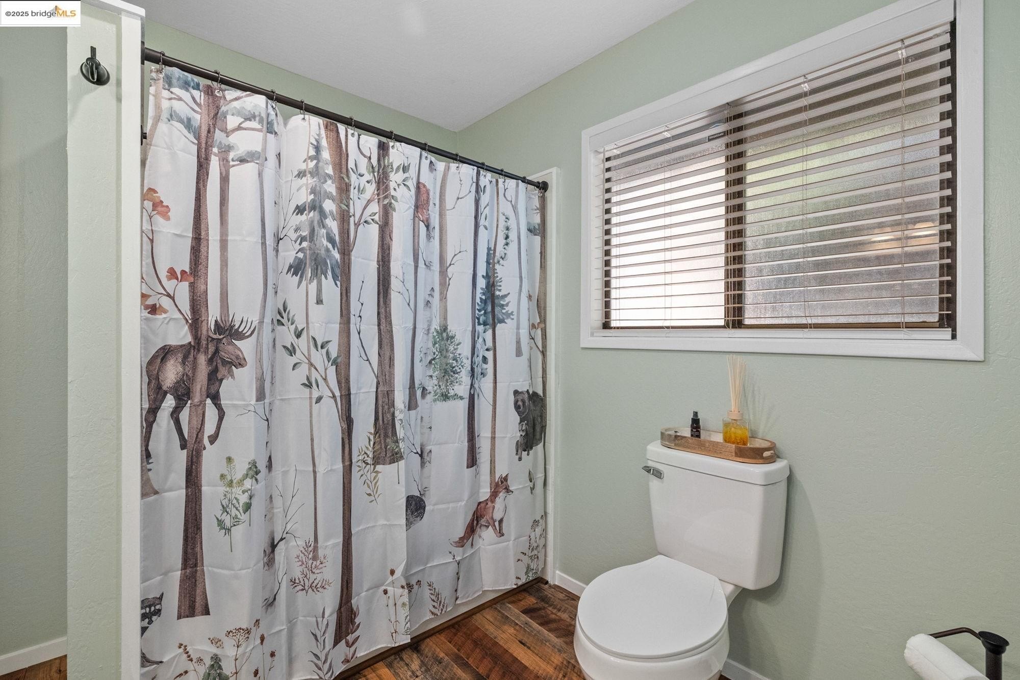 Long Barn, California, 95335, United States, 3 Bedrooms Bedrooms, ,2 BathroomsBathrooms,Residential,For Sale,1989923