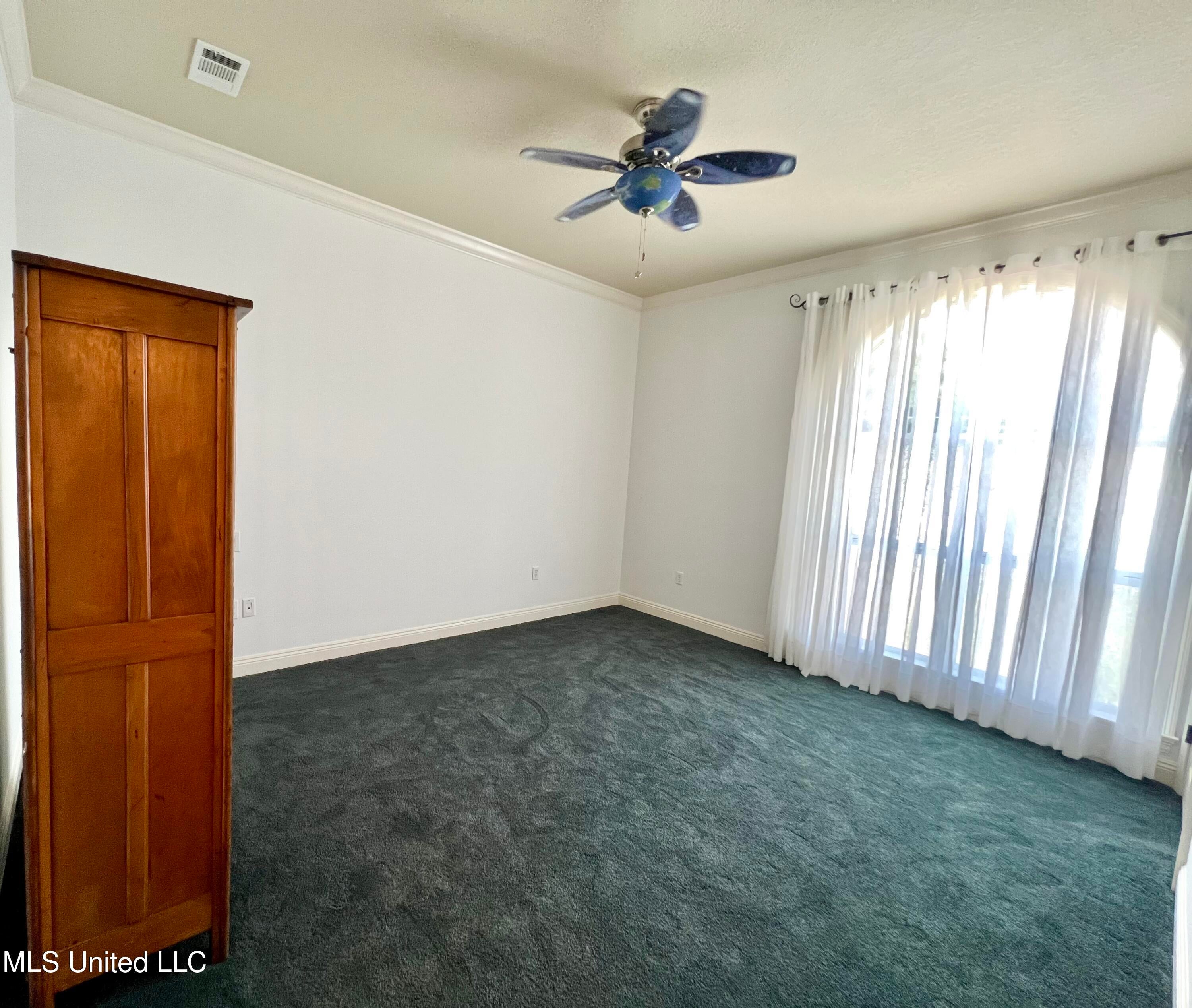 Pascagoula, Mississippi, 39567, United States, 4 Bedrooms Bedrooms, ,3 BathroomsBathrooms,Residential,For Sale,1732005