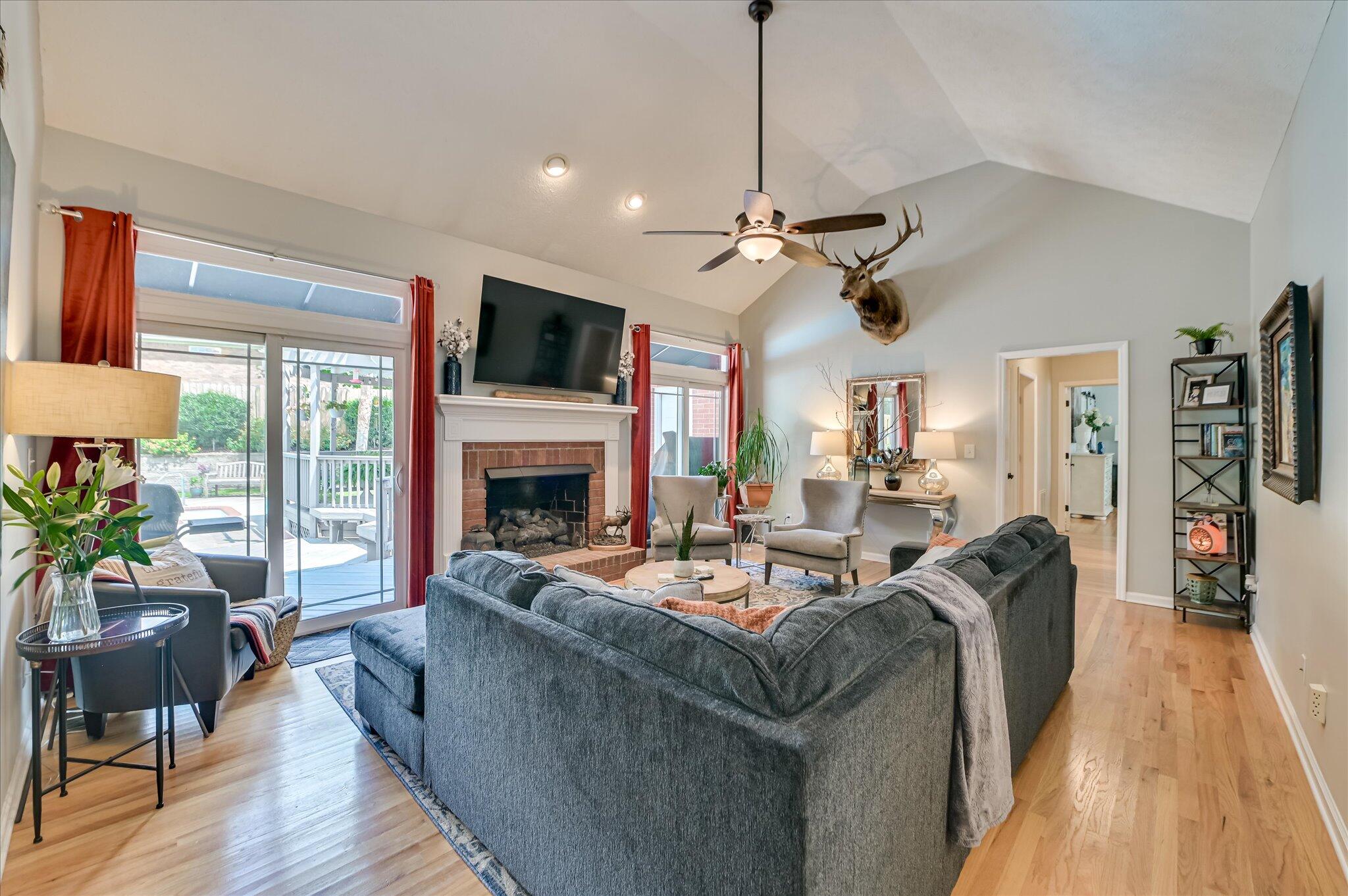 North Augusta, South Carolina, 29841, United States, 3 Bedrooms Bedrooms, ,3 BathroomsBathrooms,Residential,For Sale,1981252