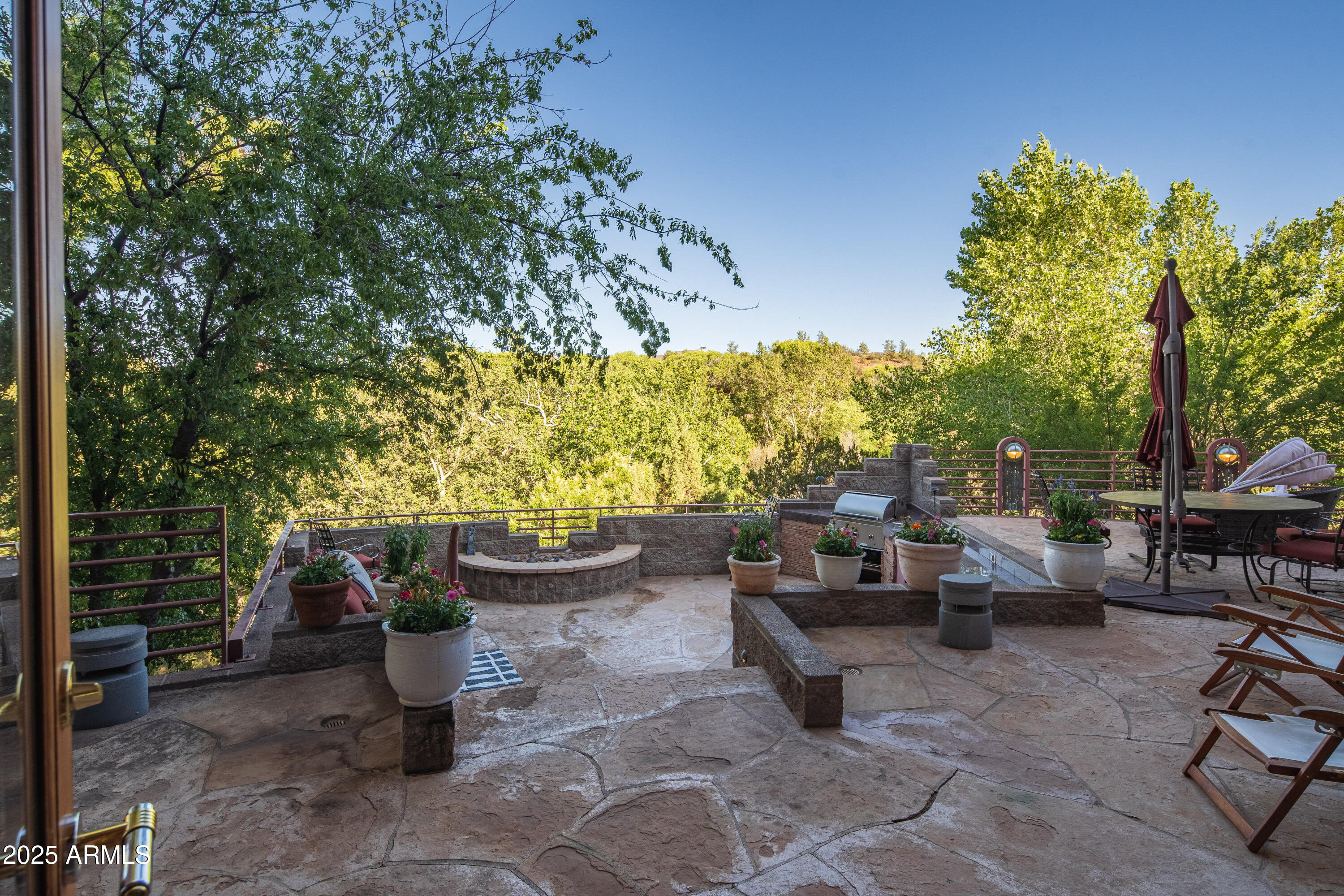 Sedona, Arizona, 86336, United States, 4 Bedrooms Bedrooms, ,3 BathroomsBathrooms,Residential,For Sale,2000988