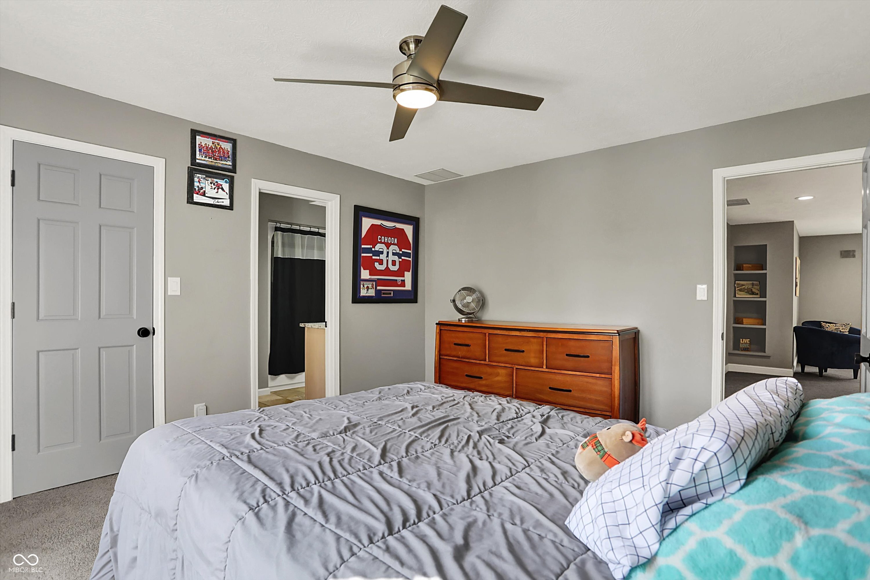 Trafalgar, Indiana, 46181, United States, 4 Bedrooms Bedrooms, ,4 BathroomsBathrooms,Residential,For Sale,1981773