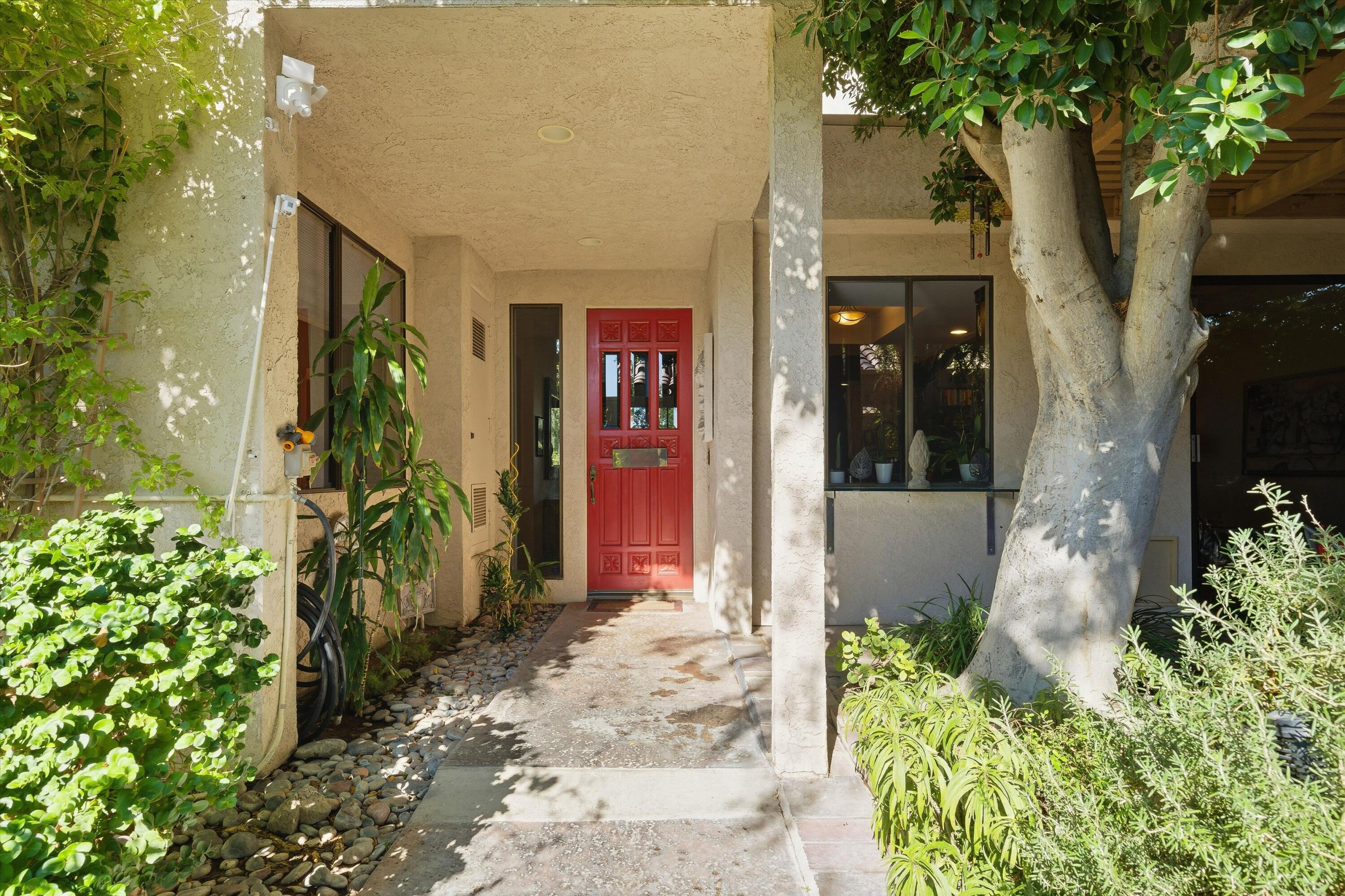 Rancho Mirage, California, 92270, United States, 2 Bedrooms Bedrooms, ,2 BathroomsBathrooms,Residential,For Sale,1993377