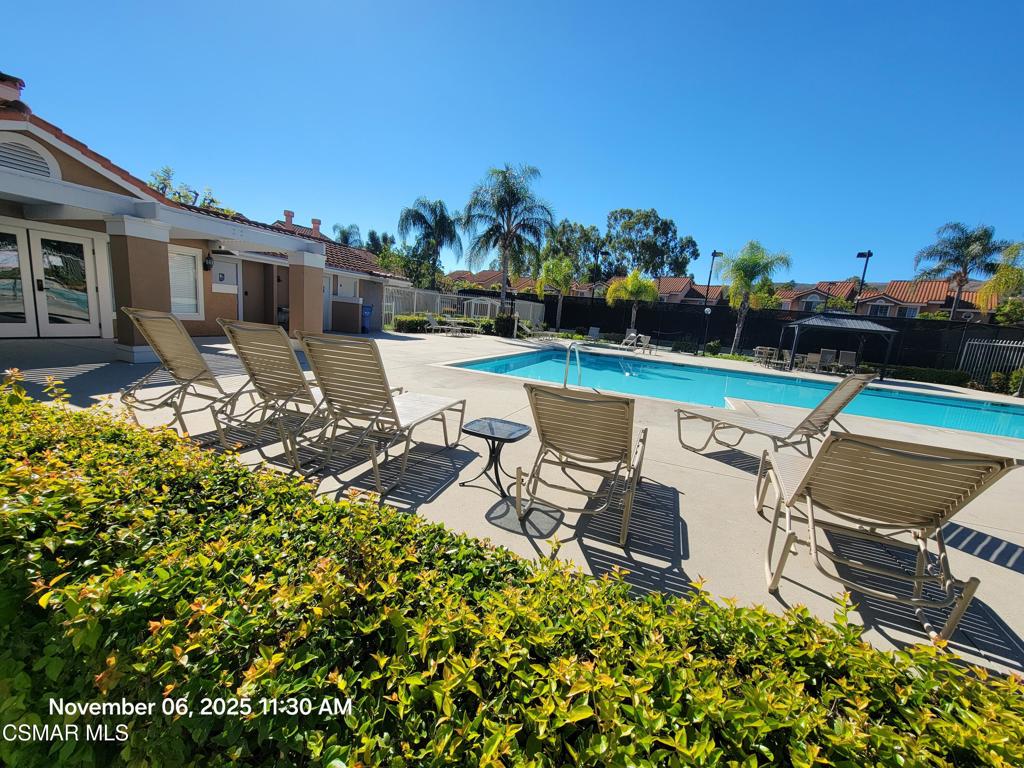 Oak Park, California, 91377, United States, 3 Bedrooms Bedrooms, ,3 BathroomsBathrooms,Residential,For Sale,1991035