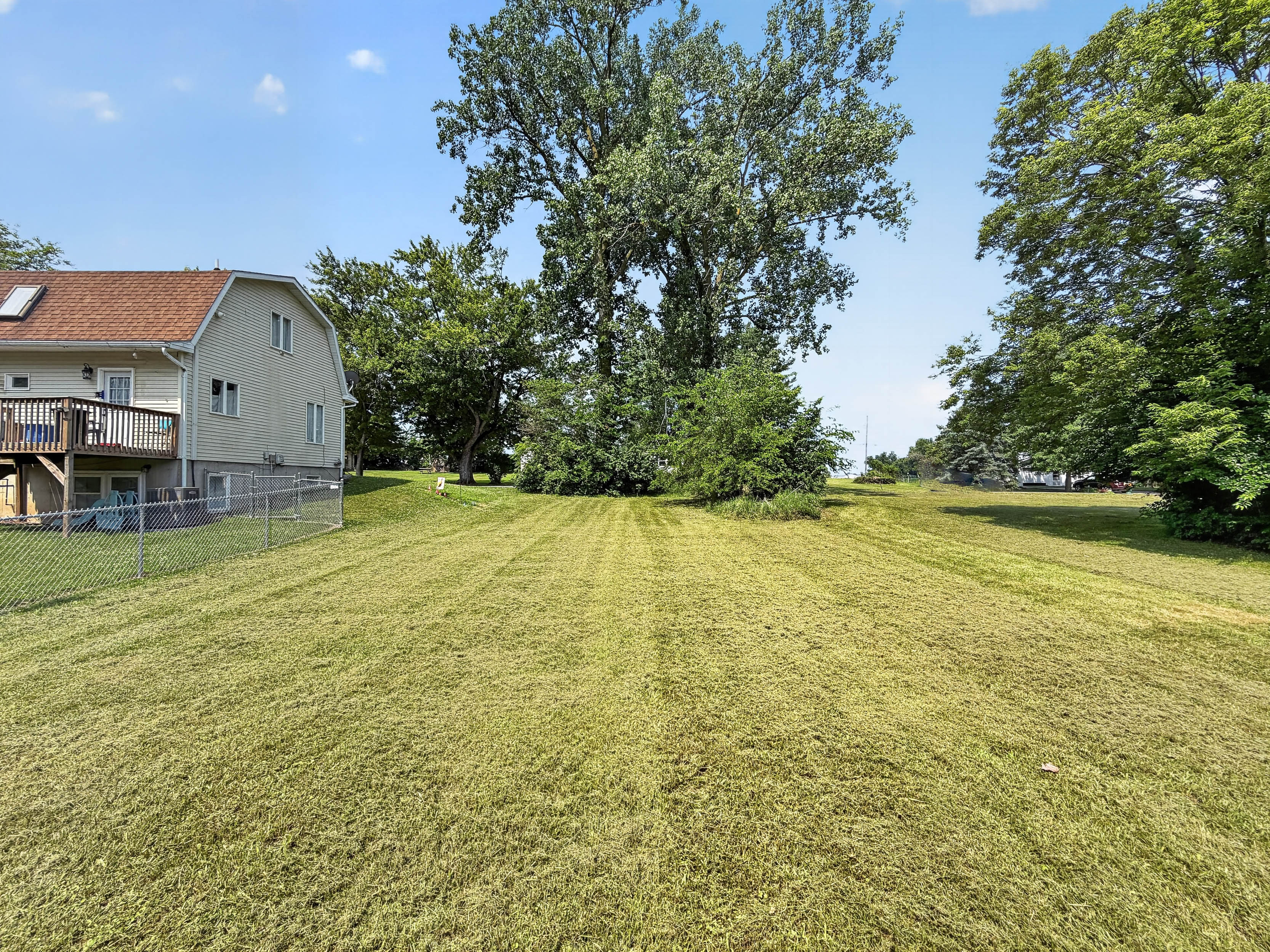  Great Lot in Convenient Syracuse Location - 物件實景