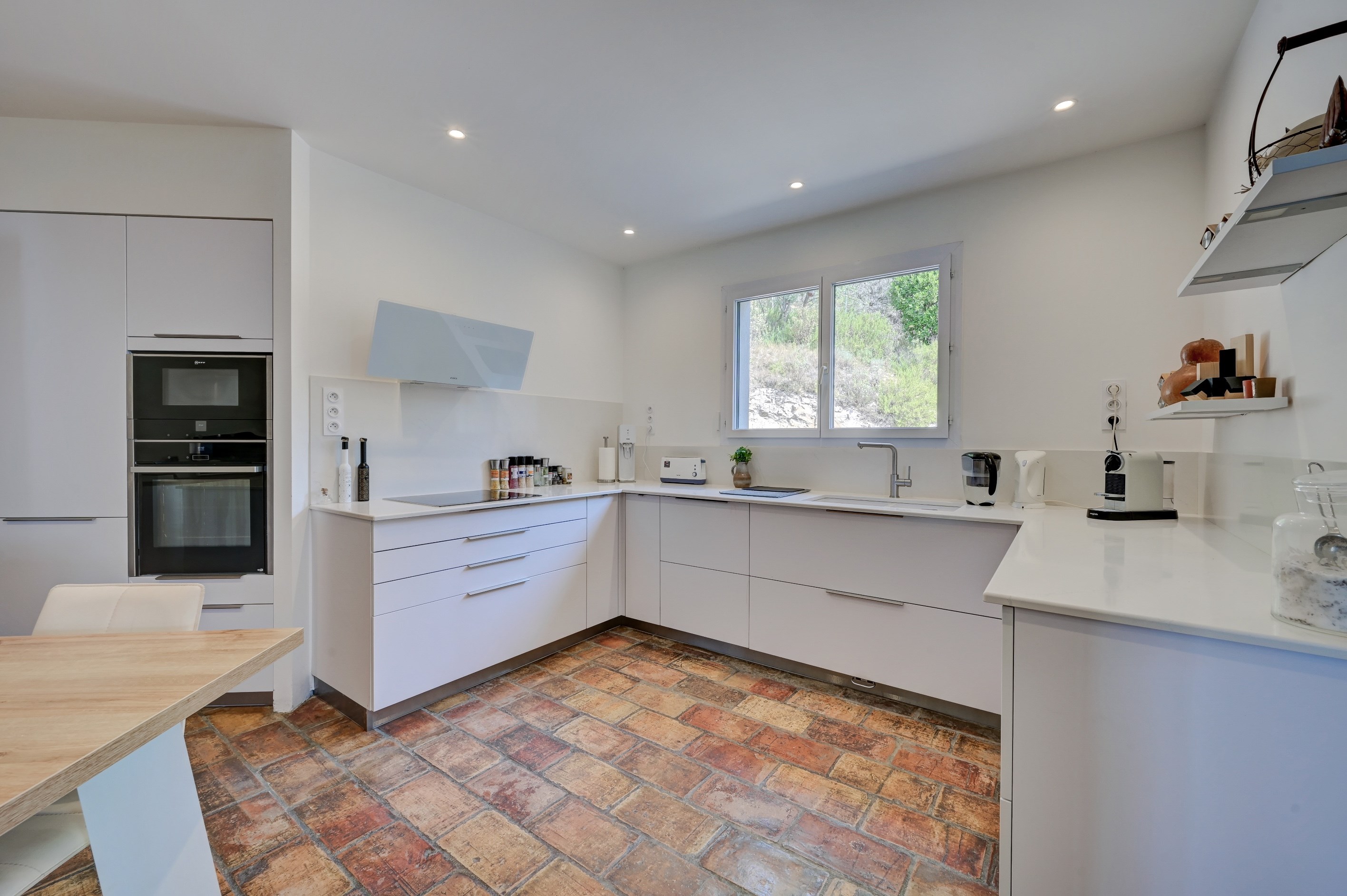  Property with an exceptional panoramic view of the Alpilles and Mont Ventoux. - 物件實景