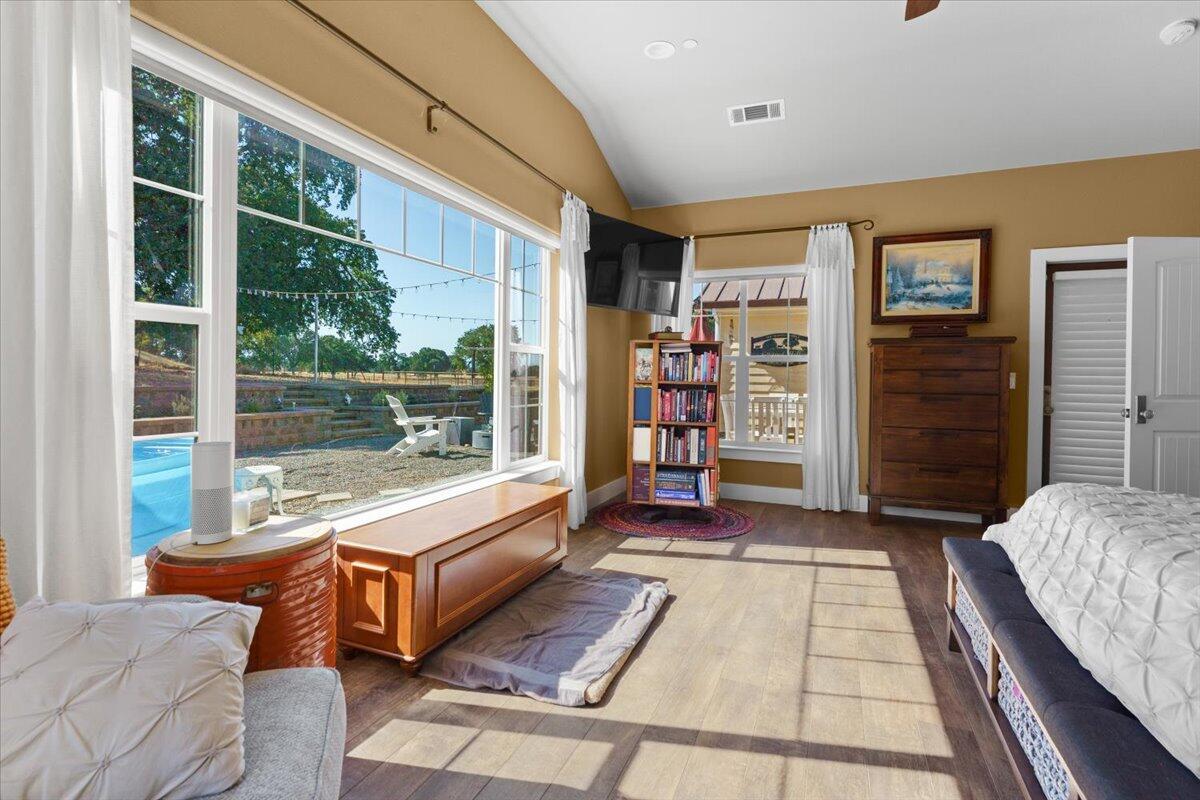 Red Bluff, California, 96080, United States, 3 Bedrooms Bedrooms, ,2 BathroomsBathrooms,Residential,For Sale,1949814