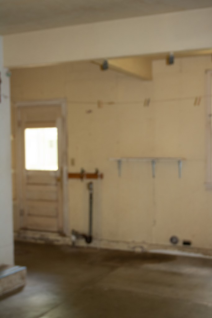 Fredericksburg, Texas, 78624, United States, 3 Bedrooms Bedrooms, ,4 BathroomsBathrooms,Residential,For Sale,1983806