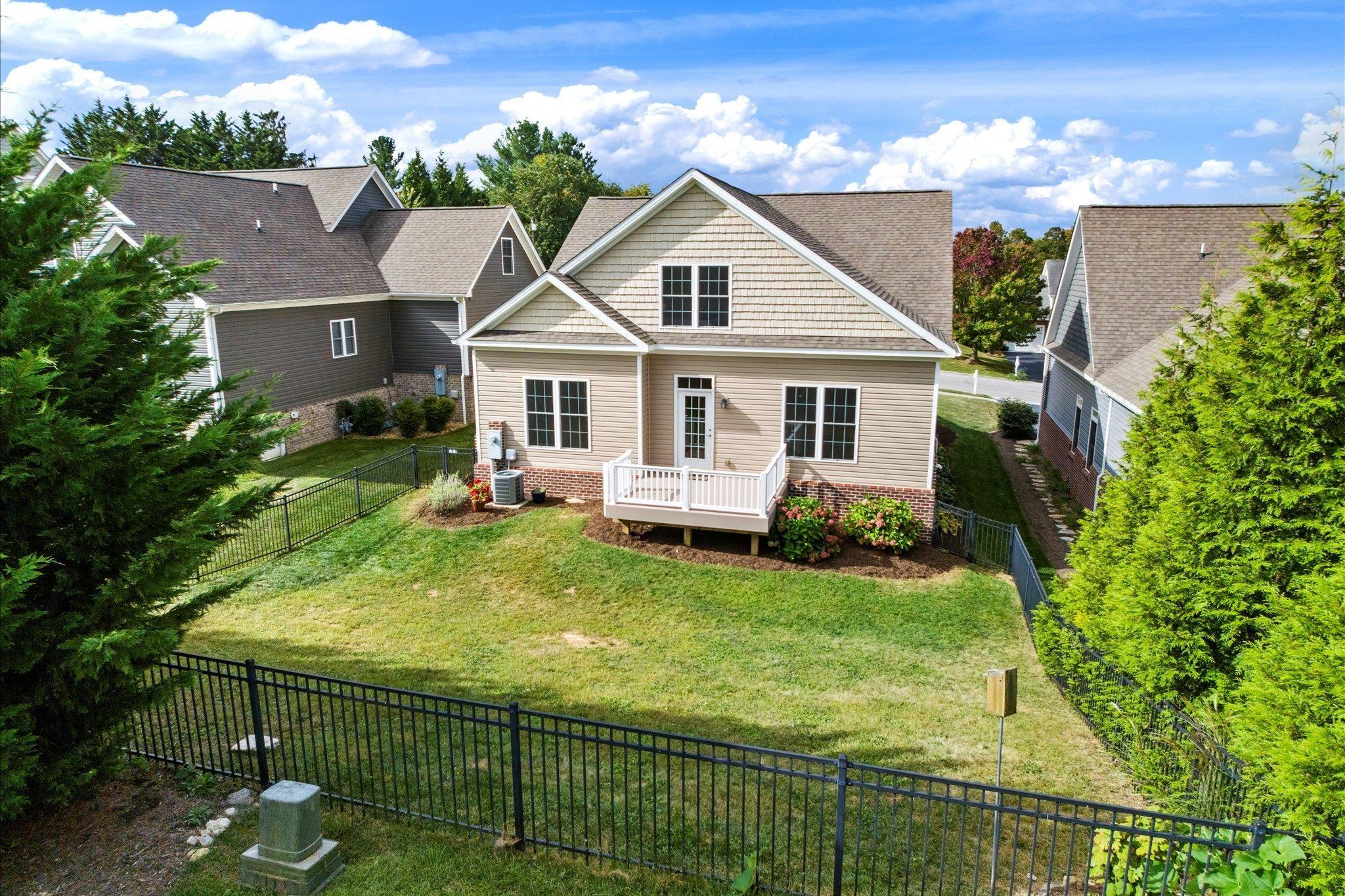 Blacksburg, Virginia, 24060, United States, 4 Bedrooms Bedrooms, ,3 BathroomsBathrooms,Residential,For Sale,1951169