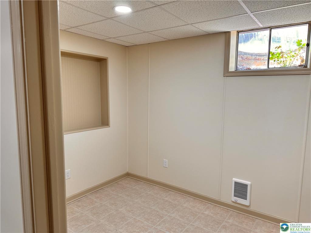 Washington Twp, Pennsylvania, 18080, United States, 3 Bedrooms Bedrooms, ,3 BathroomsBathrooms,Residential,For Sale,1984610