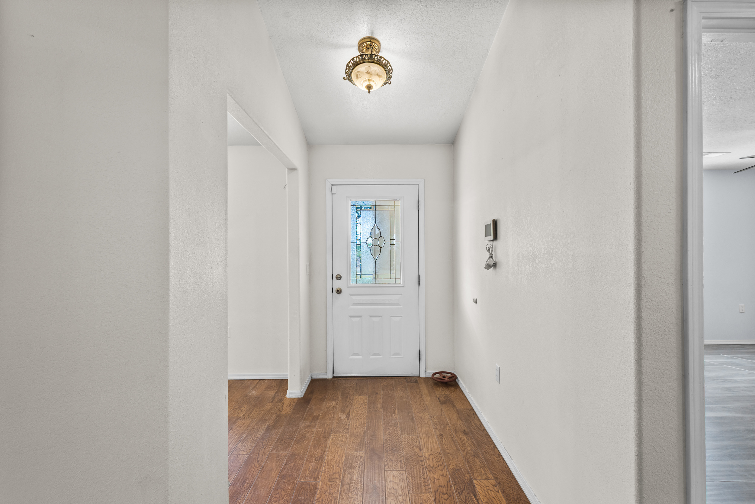 Belen, New Mexico, 87002, United States, 3 Bedrooms Bedrooms, ,2 BathroomsBathrooms,Residential,For Sale,1914205