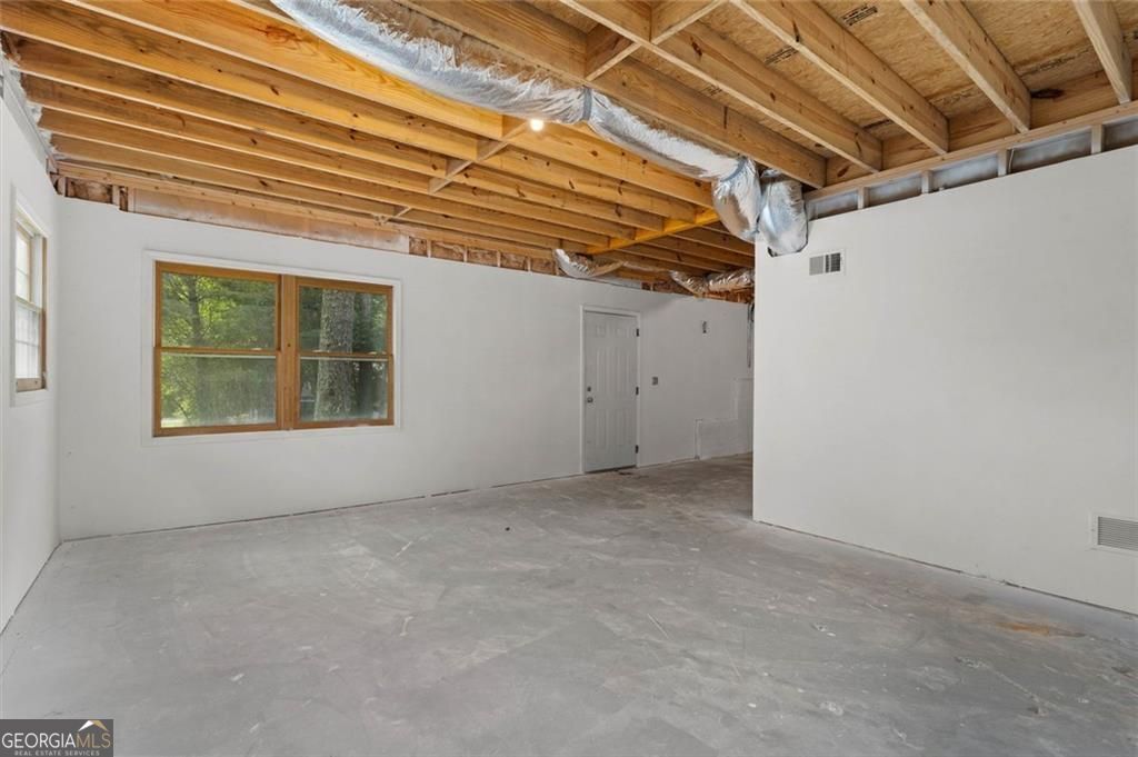 Marietta, Georgia, 30062, United States, 3 Bedrooms Bedrooms, ,2 BathroomsBathrooms,Residential,For Sale,1922558