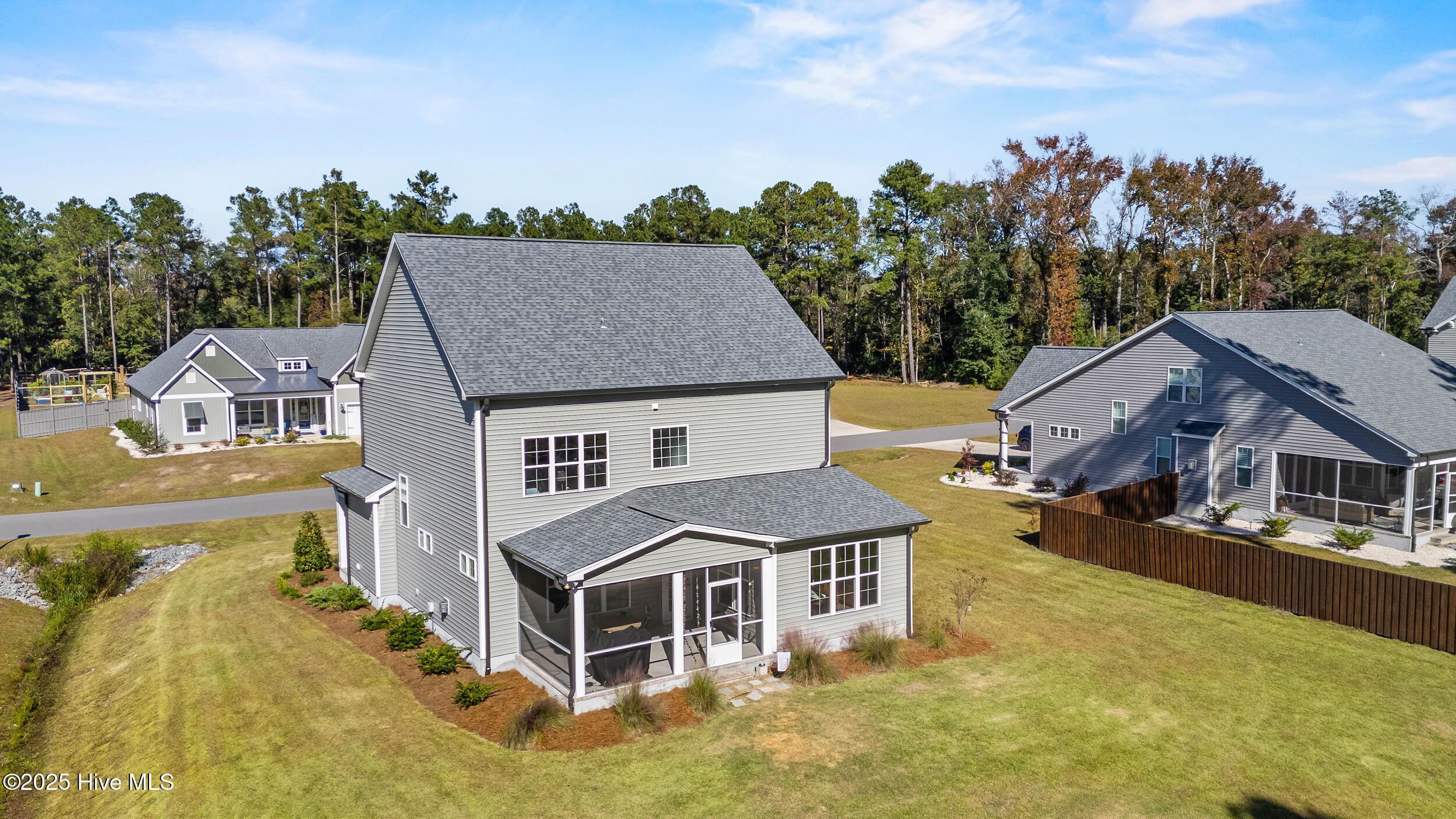 Rocky Point, North Carolina, 28457, United States, 4 Bedrooms Bedrooms, ,3 BathroomsBathrooms,Residential,For Sale,1991011
