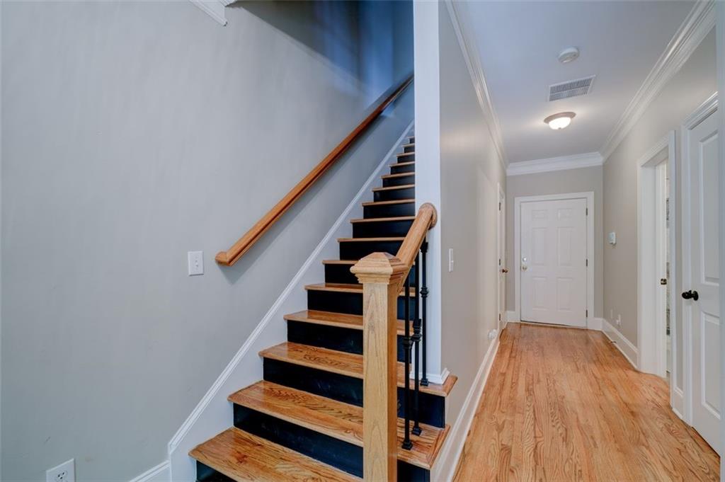 Roswell, Georgia, 30076, United States, 4 Bedrooms Bedrooms, ,4 BathroomsBathrooms,Residential,For Sale,1917111