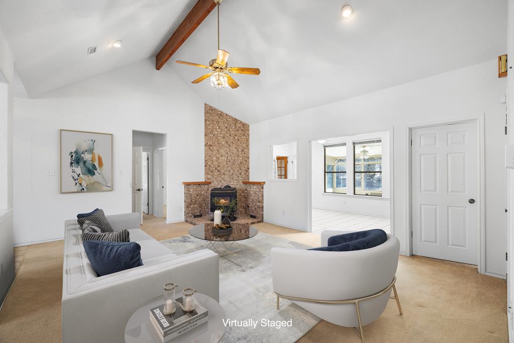 Kerrville, Texas, 78028, United States, 3 Bedrooms Bedrooms, ,3 BathroomsBathrooms,Residential,For Sale,1983005