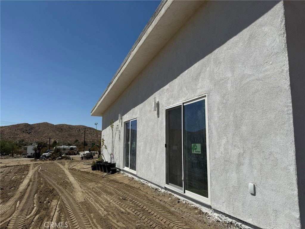 Morongo Valley, California, 92256, United States, 2 Bedrooms Bedrooms, ,3 BathroomsBathrooms,Residential,For Sale,1940987