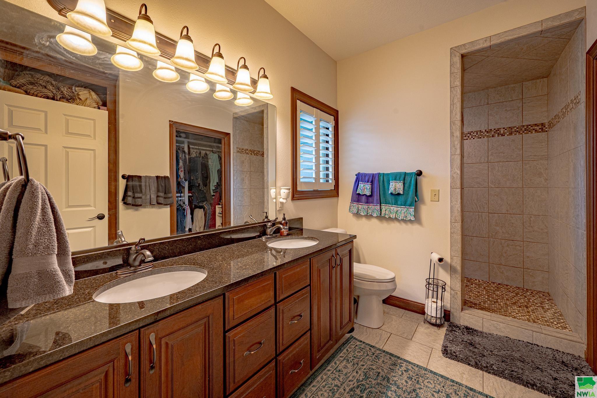 South Sioux City, Nebraska, 68776, United States, 4 Bedrooms Bedrooms, ,3 BathroomsBathrooms,Residential,For Sale,1973748