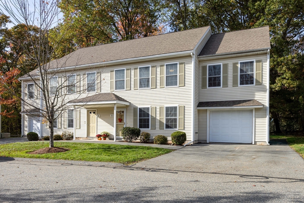 Billerica, Massachusetts, 01862, United States, 3 Bedrooms Bedrooms, ,3 BathroomsBathrooms,Residential,For Sale,1974390