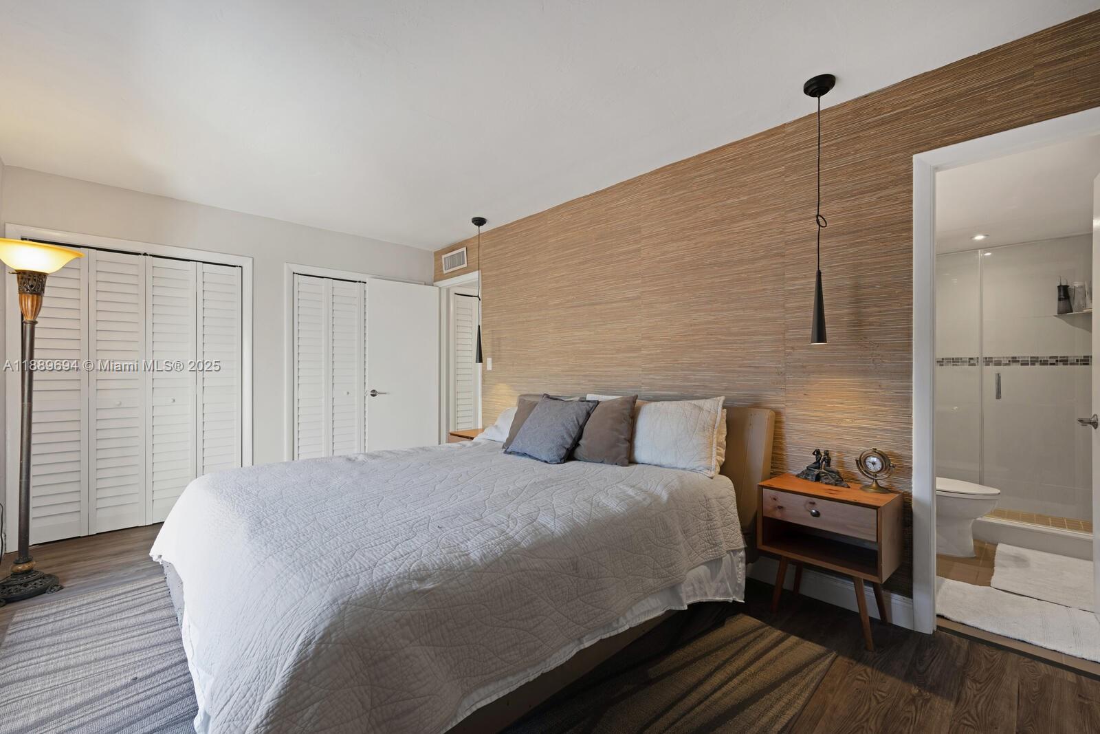 Miami, Florida, 33173, United States, 2 Bedrooms Bedrooms, ,3 BathroomsBathrooms,Residential,For Sale,1970531