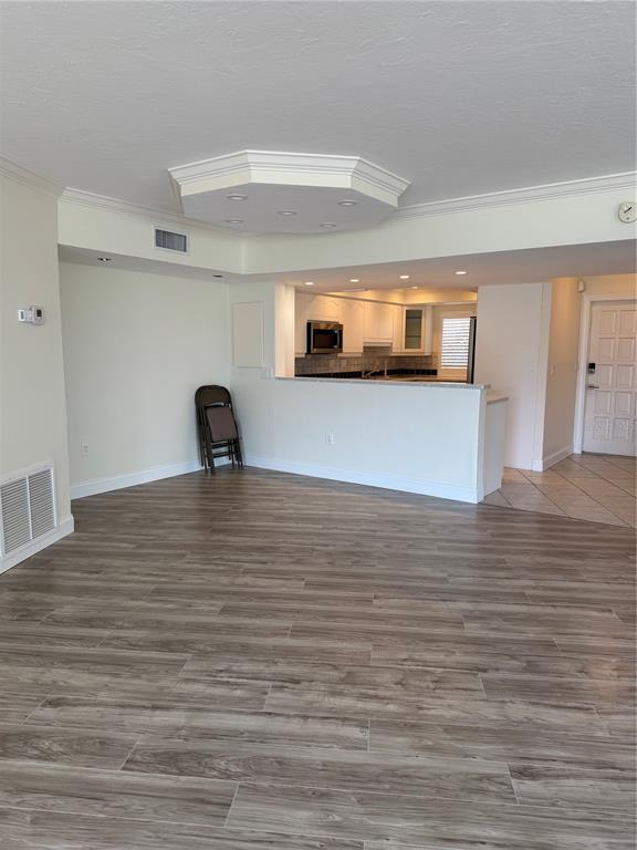 Longboat Key, Florida, 34228, United States, 2 Bedrooms Bedrooms, ,2 BathroomsBathrooms,Residential,For Sale,1766269