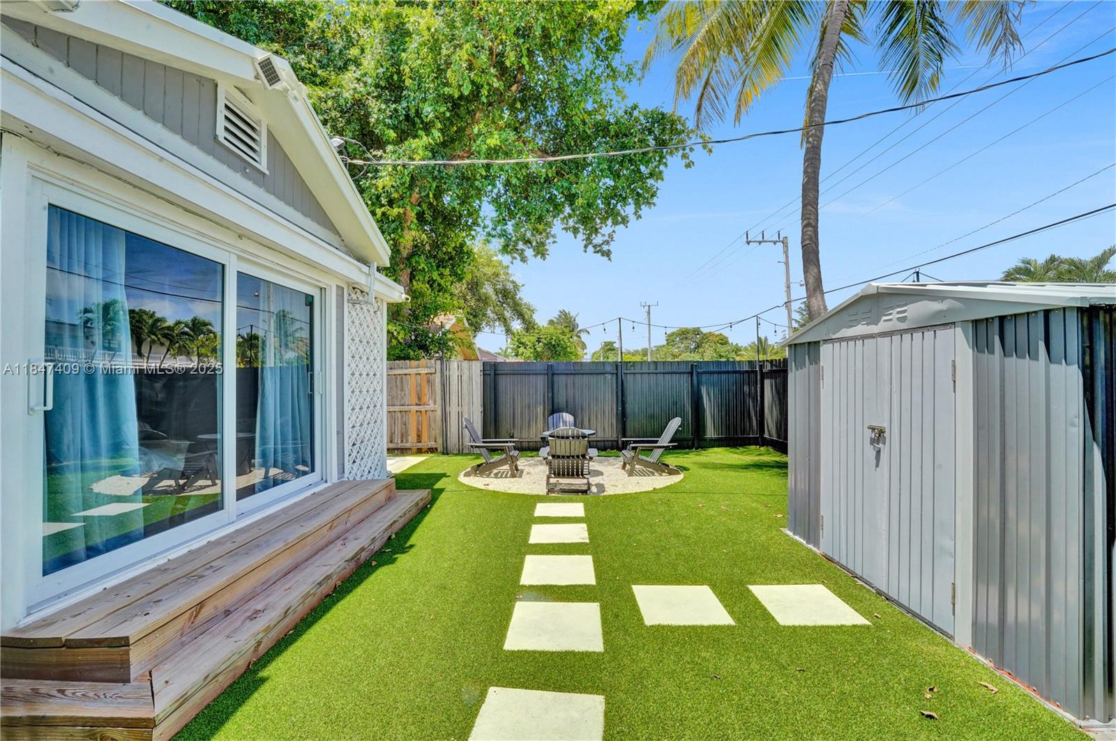 Fort Lauderdale, Florida, 33304, United States, 3 Bedrooms Bedrooms, ,2 BathroomsBathrooms,Residential,For Sale,1901342