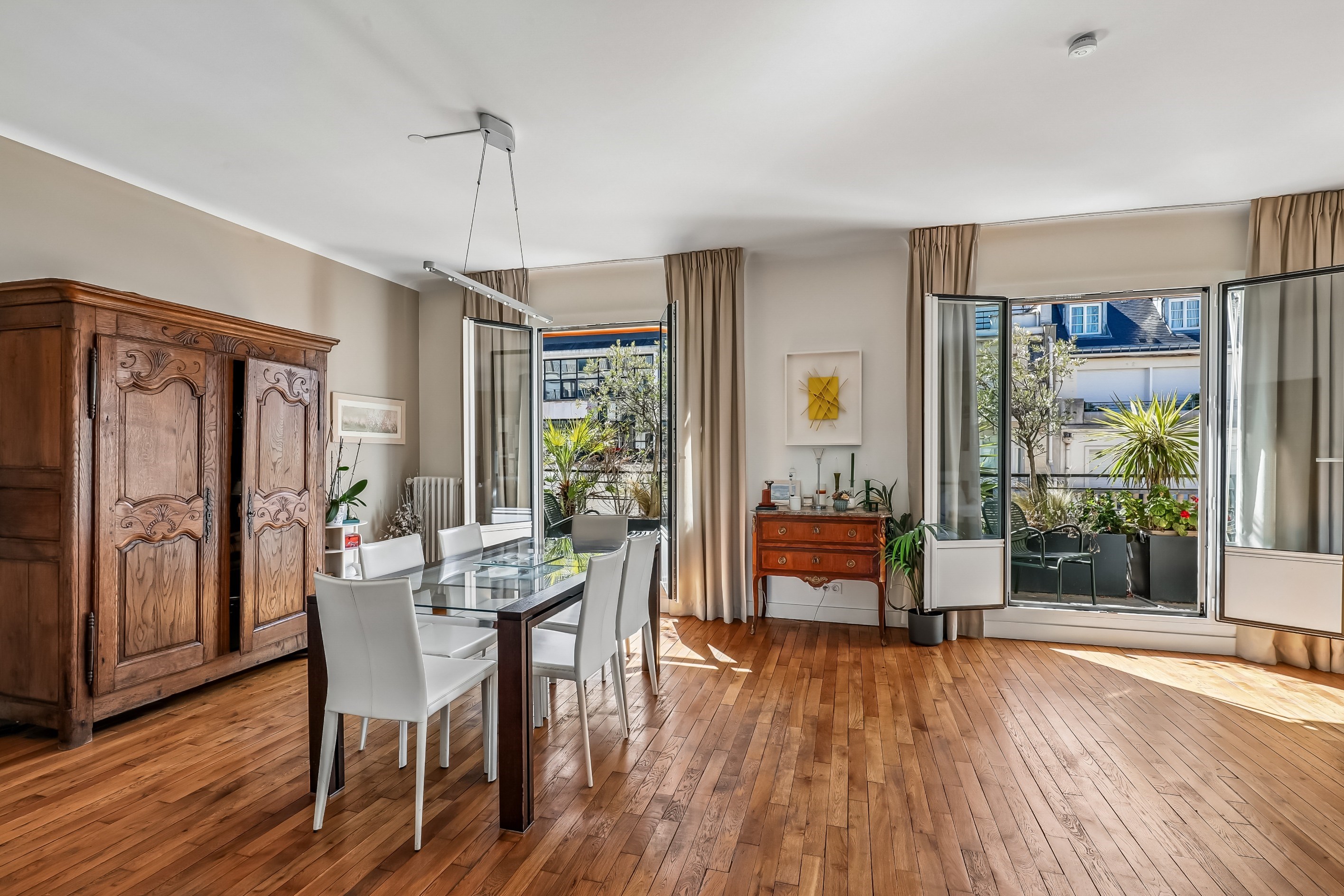  PARIS 16TH - TROCADERO & PASSY -  APARTMENT WITH TERRACE AND EXPANSIVE BALCONY - 物件實景