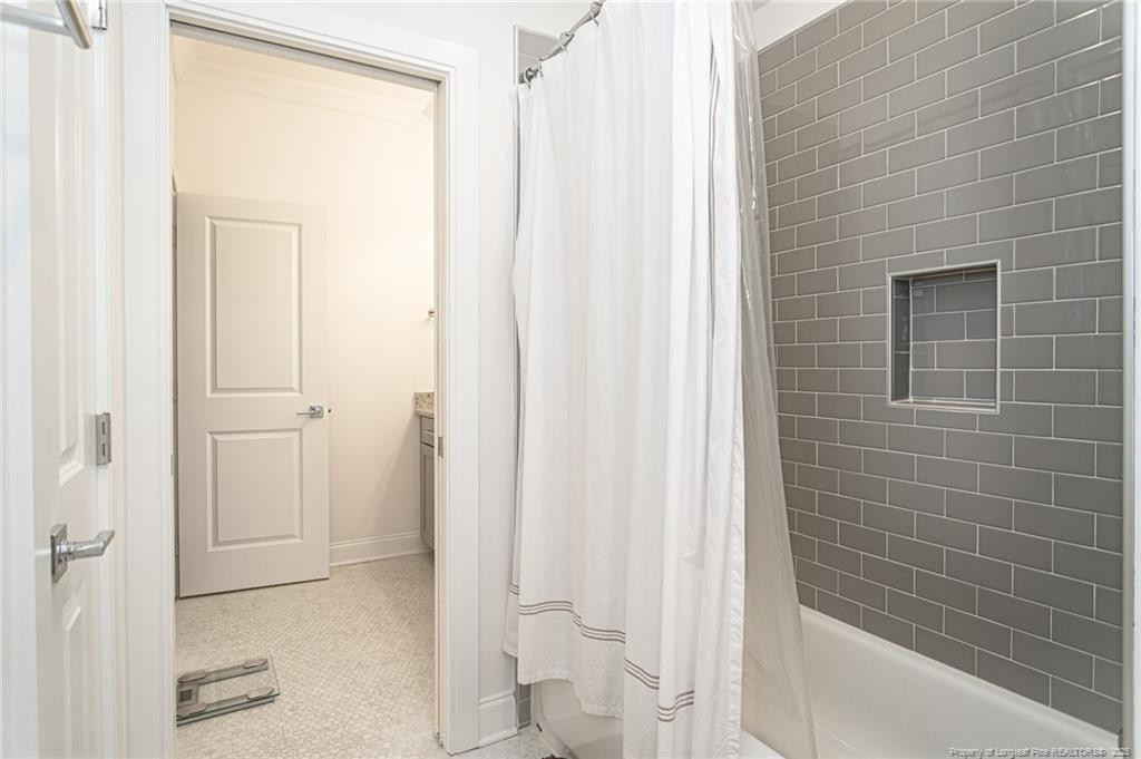 Holly Springs, North Carolina, 27540, United States, 4 Bedrooms Bedrooms, ,4 BathroomsBathrooms,Residential,For Sale,2003311