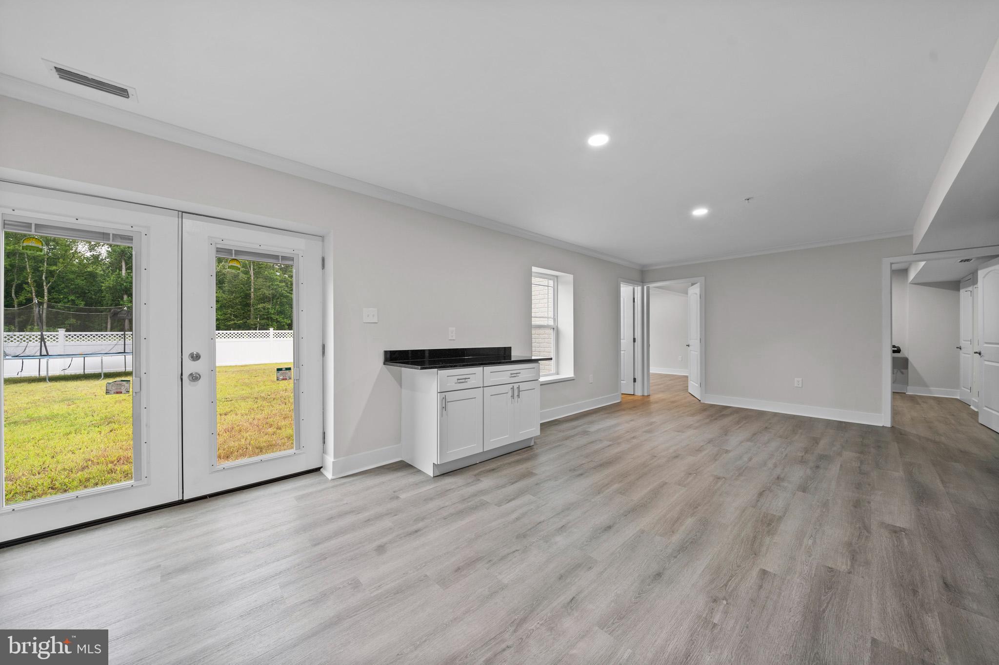 White Plains, Maryland, 20695, United States, 5 Bedrooms Bedrooms, ,5 BathroomsBathrooms,Residential,For Sale,1921773