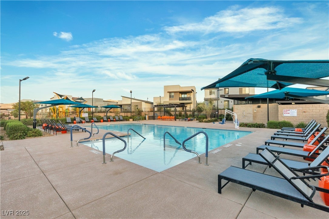 Henderson, Nevada, 89044, United States, 4 Bedrooms Bedrooms, ,2 BathroomsBathrooms,Residential,For Sale,1978774