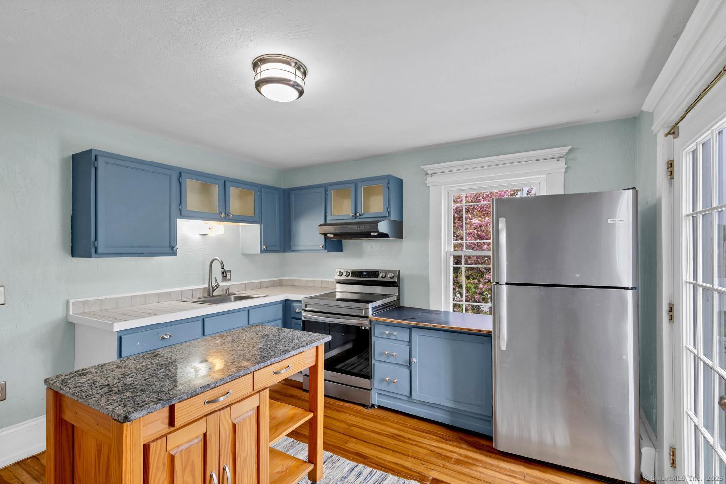 Old Saybrook, Connecticut, 06475, United States, 5 Bedrooms Bedrooms, ,3 BathroomsBathrooms,Residential,For Sale,1806241