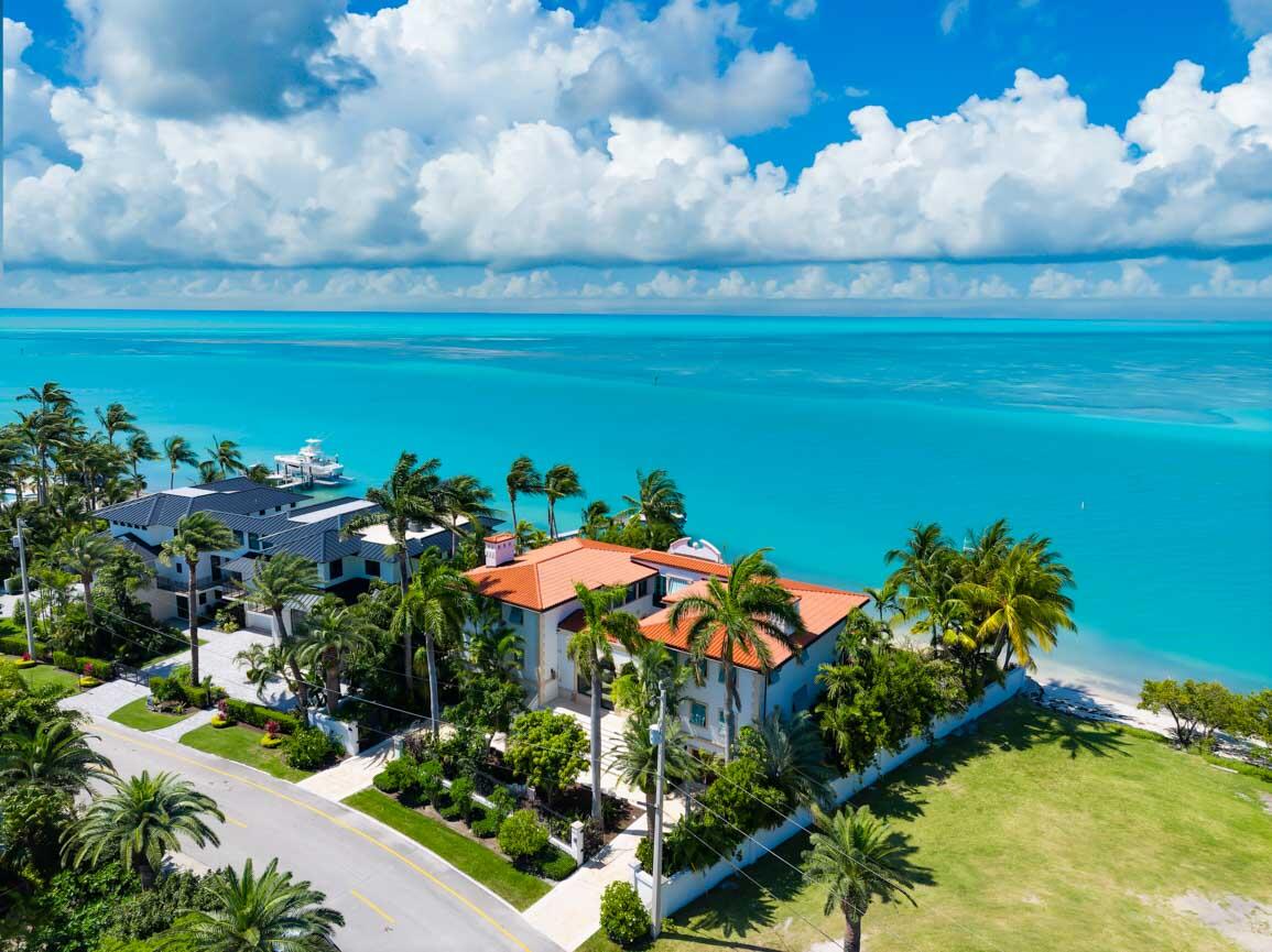 KEY COLONY, Florida, 33051, United States, 4 Bedrooms Bedrooms, ,5 BathroomsBathrooms,Residential,For Sale,1993100